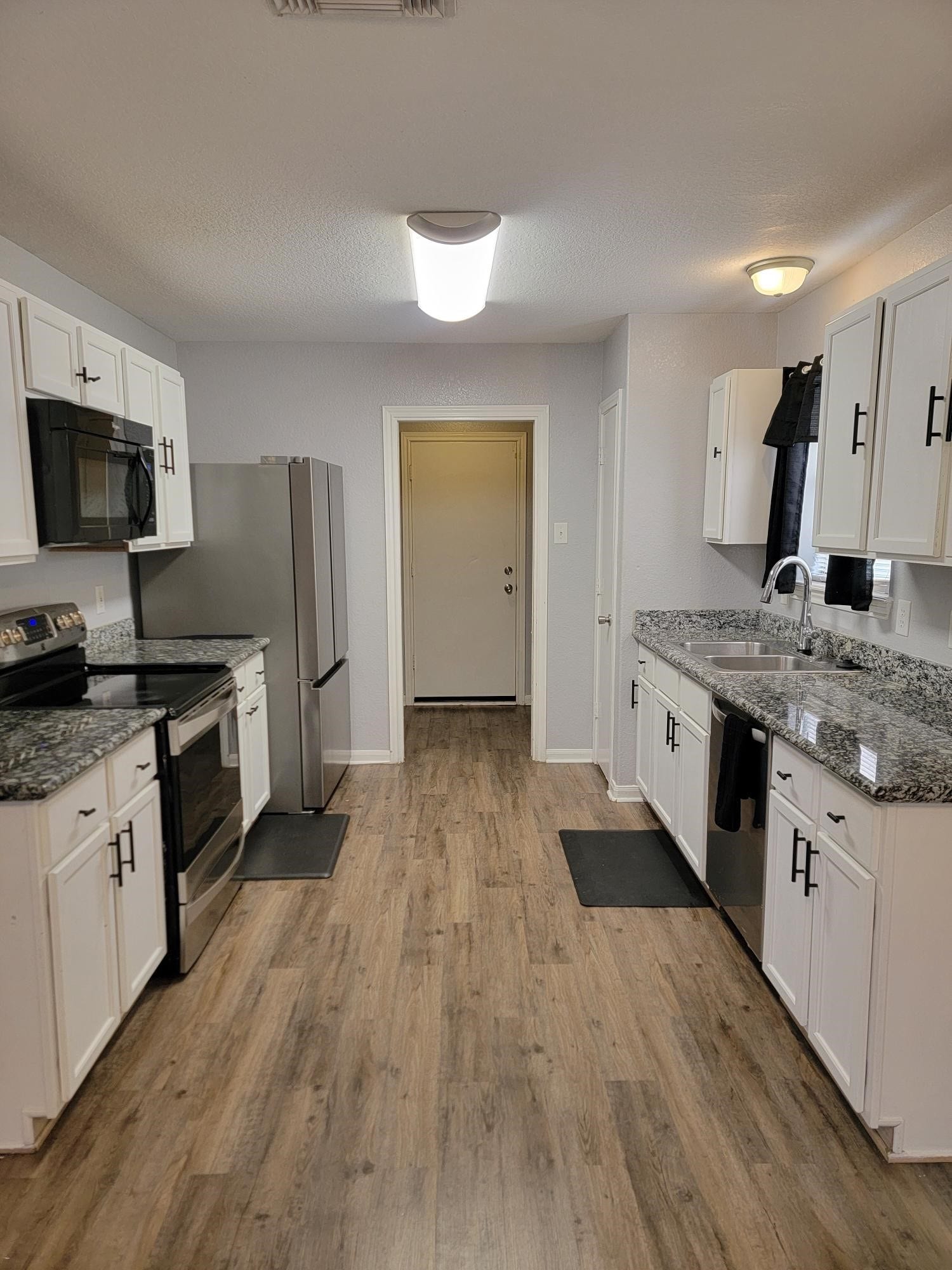 2602 27th Avenue N, Texas City, TX 77590 2602 27th Avenue N, Texas City, TX 77590