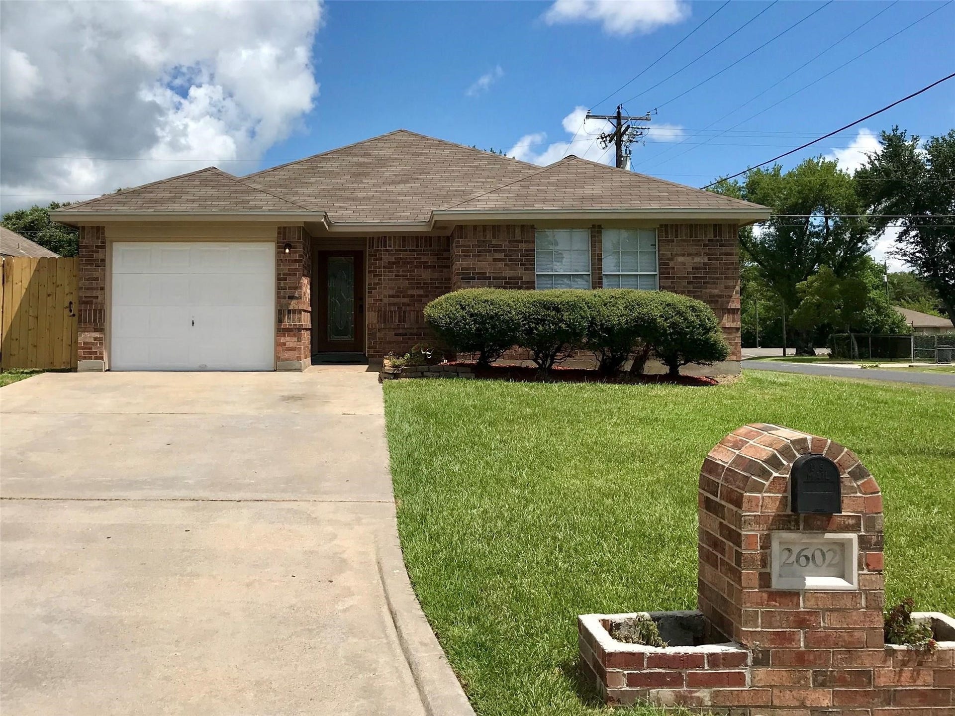 2602 27th Avenue N, Texas City, TX 77590 2602 27th Avenue N, Texas City, TX 77590