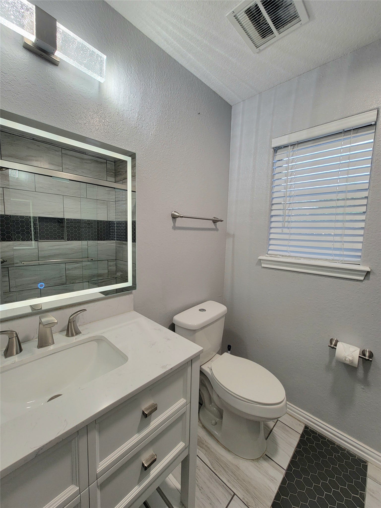 2602 27th Avenue N, Texas City, TX 77590 2602 27th Avenue N, Texas City, TX 77590