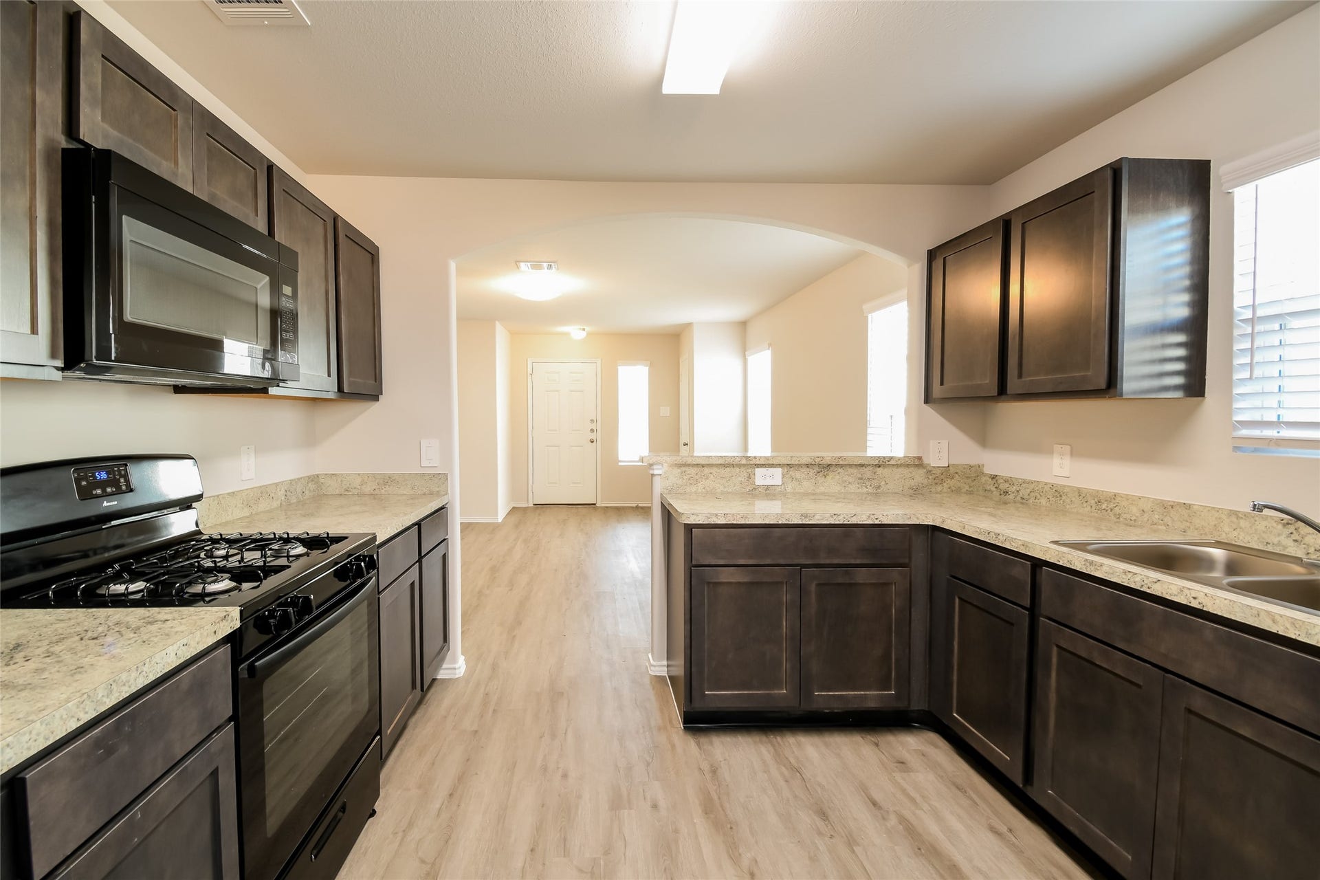 5027 Banyan Tree Trail, Spring, TX 77373 Photos may be representative of the floor plan and not the exact home. Finishes, layout, and features of the actual property for lease may vary.