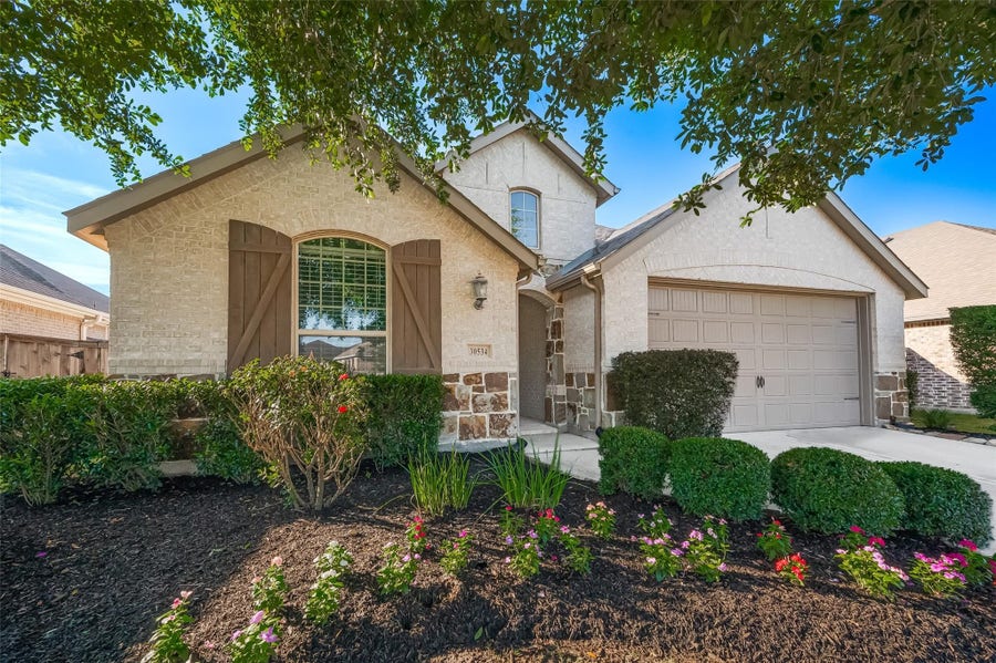 Property photo for 30534 Night Heron Lane, Fulshear, TX