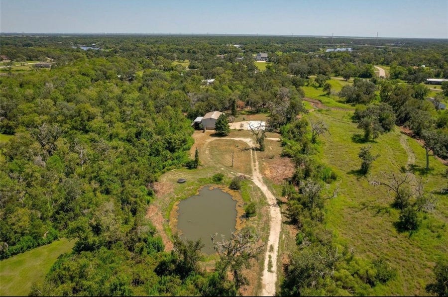 Property photo for 5031 County Road 819, Brazoria, TX