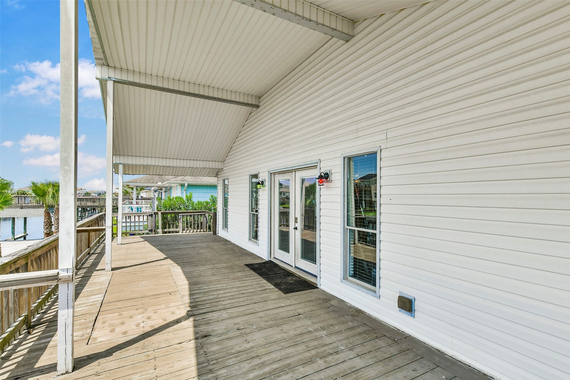 1073 Redfish Street, Bayou Vista, TX 77563 1073 Redfish Street, Bayou Vista, TX 77563