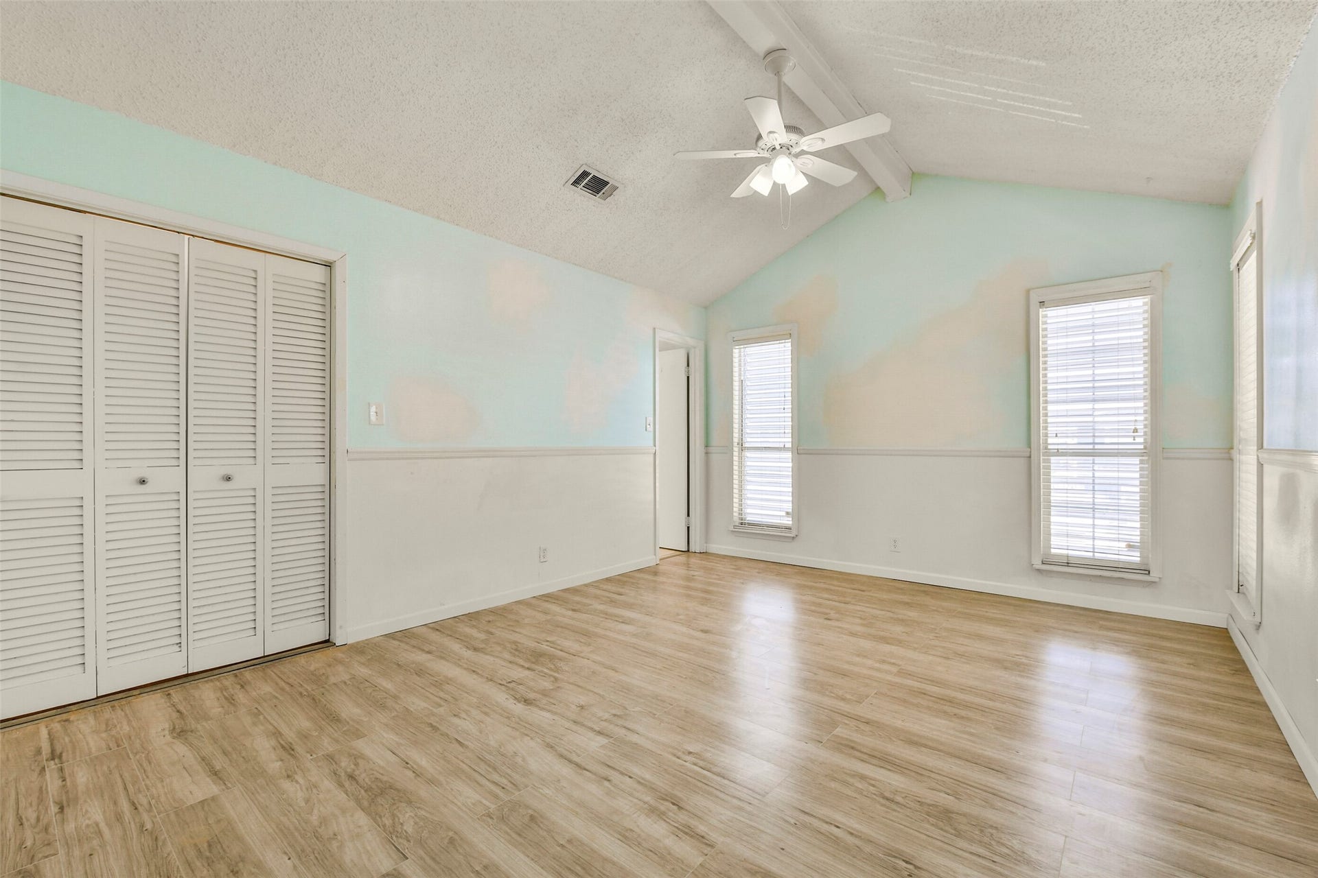 1073 Redfish Street, Bayou Vista, TX 77563 1073 Redfish Street, Bayou Vista, TX 77563