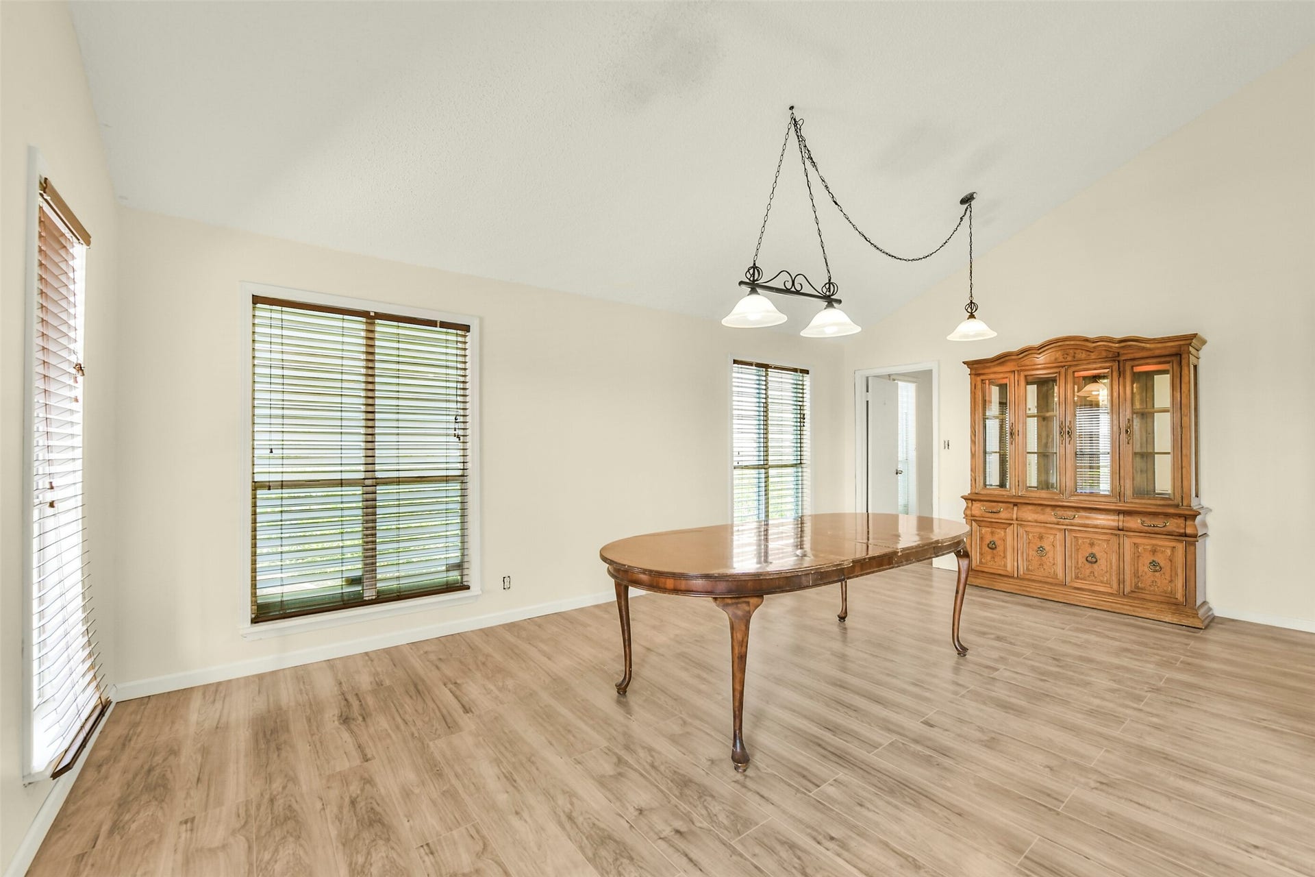 1073 Redfish Street, Bayou Vista, TX 77563 1073 Redfish Street, Bayou Vista, TX 77563