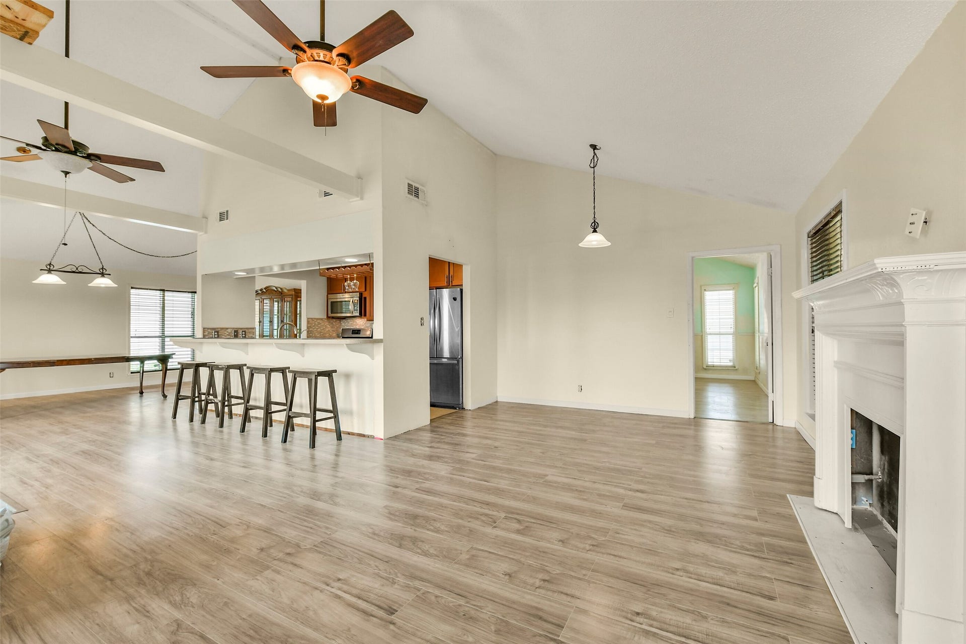 1073 Redfish Street, Bayou Vista, TX 77563 1073 Redfish Street, Bayou Vista, TX 77563