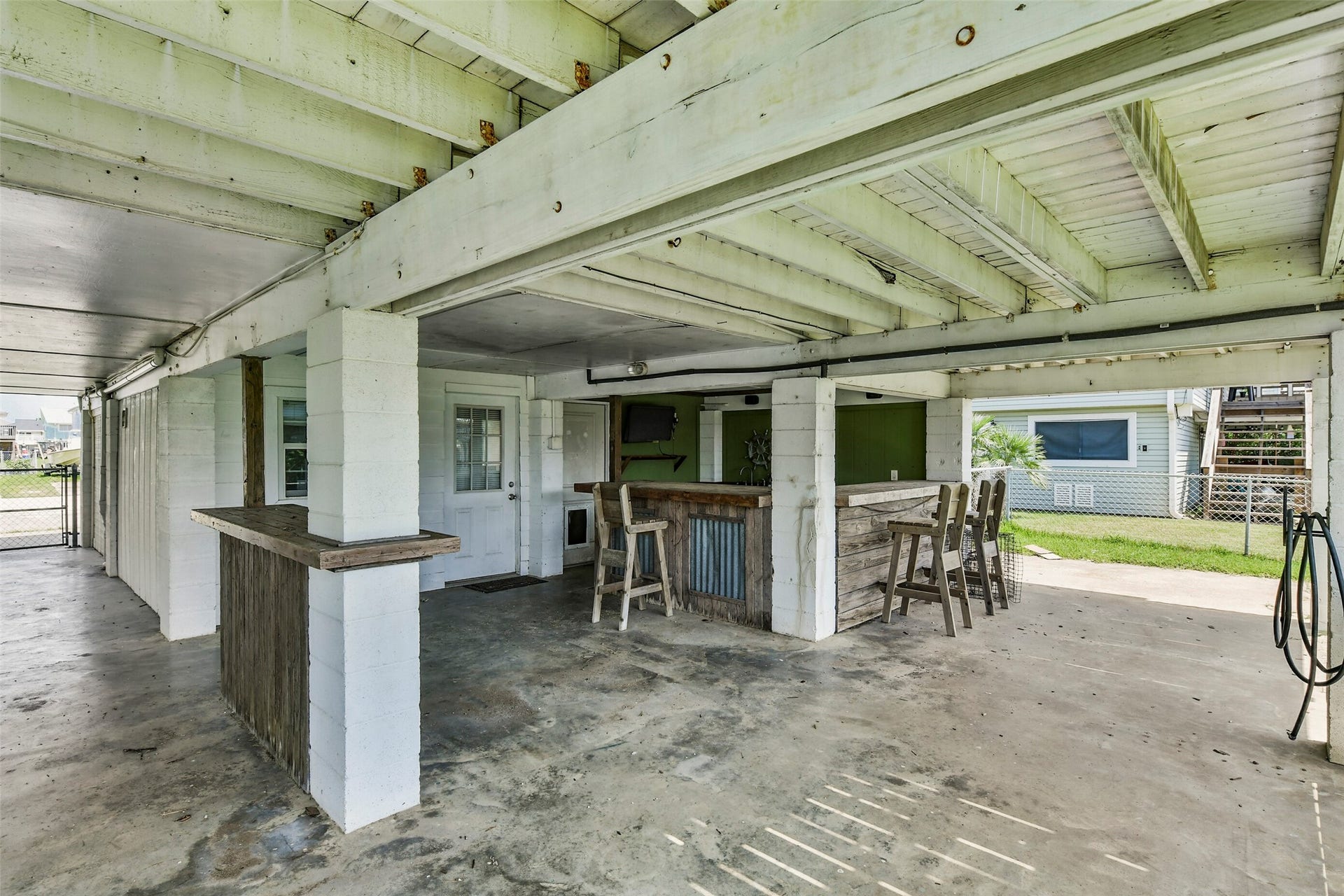 1073 Redfish Street, Bayou Vista, TX 77563 1073 Redfish Street, Bayou Vista, TX 77563
