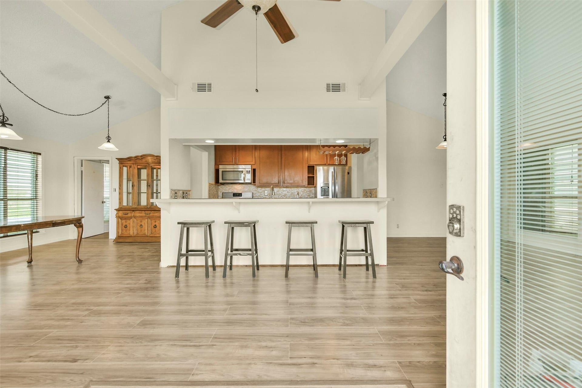 1073 Redfish Street, Bayou Vista, TX 77563 1073 Redfish Street, Bayou Vista, TX 77563