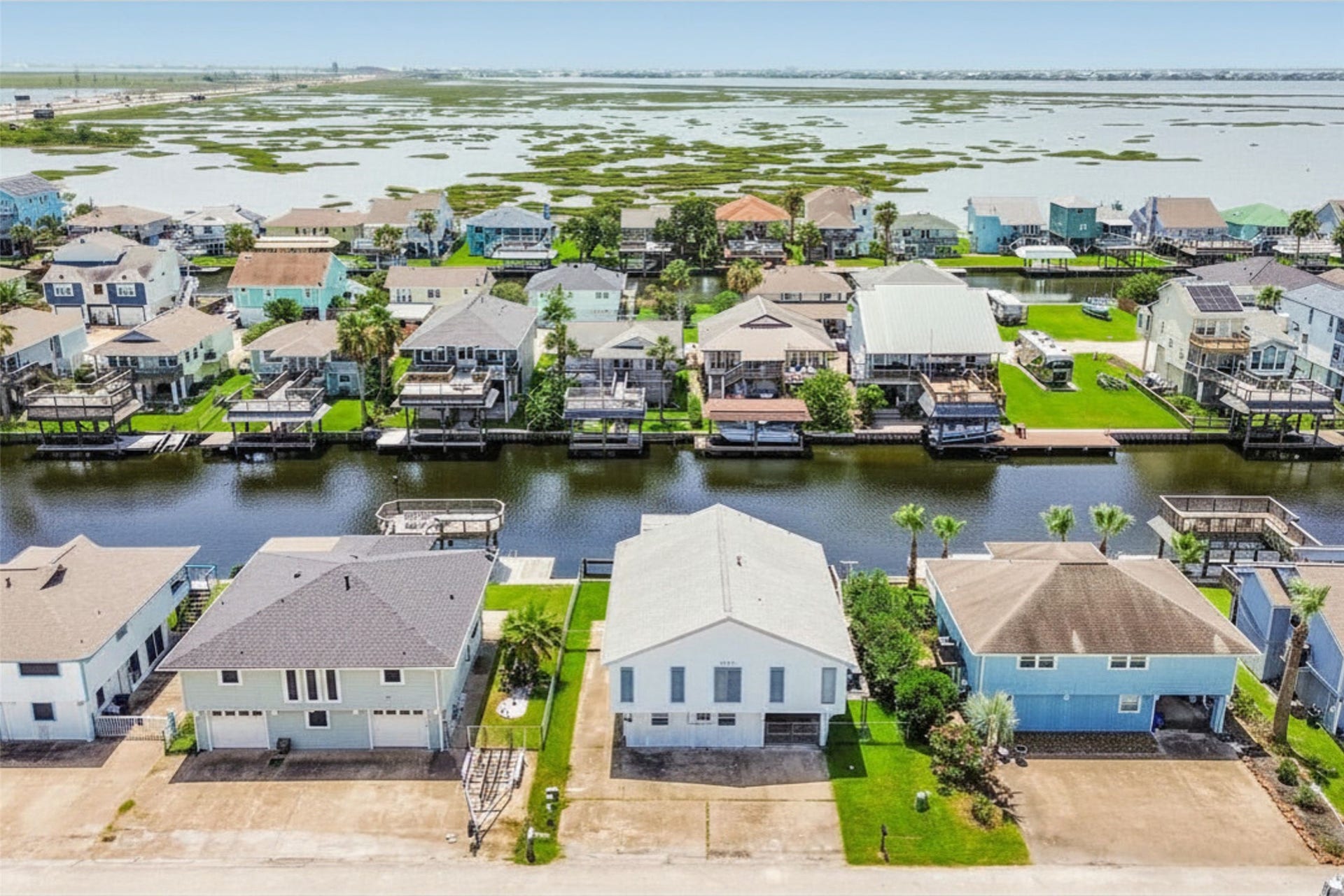 1073 Redfish Street, Bayou Vista, TX 77563 1073 Redfish Street, Bayou Vista, TX 77563