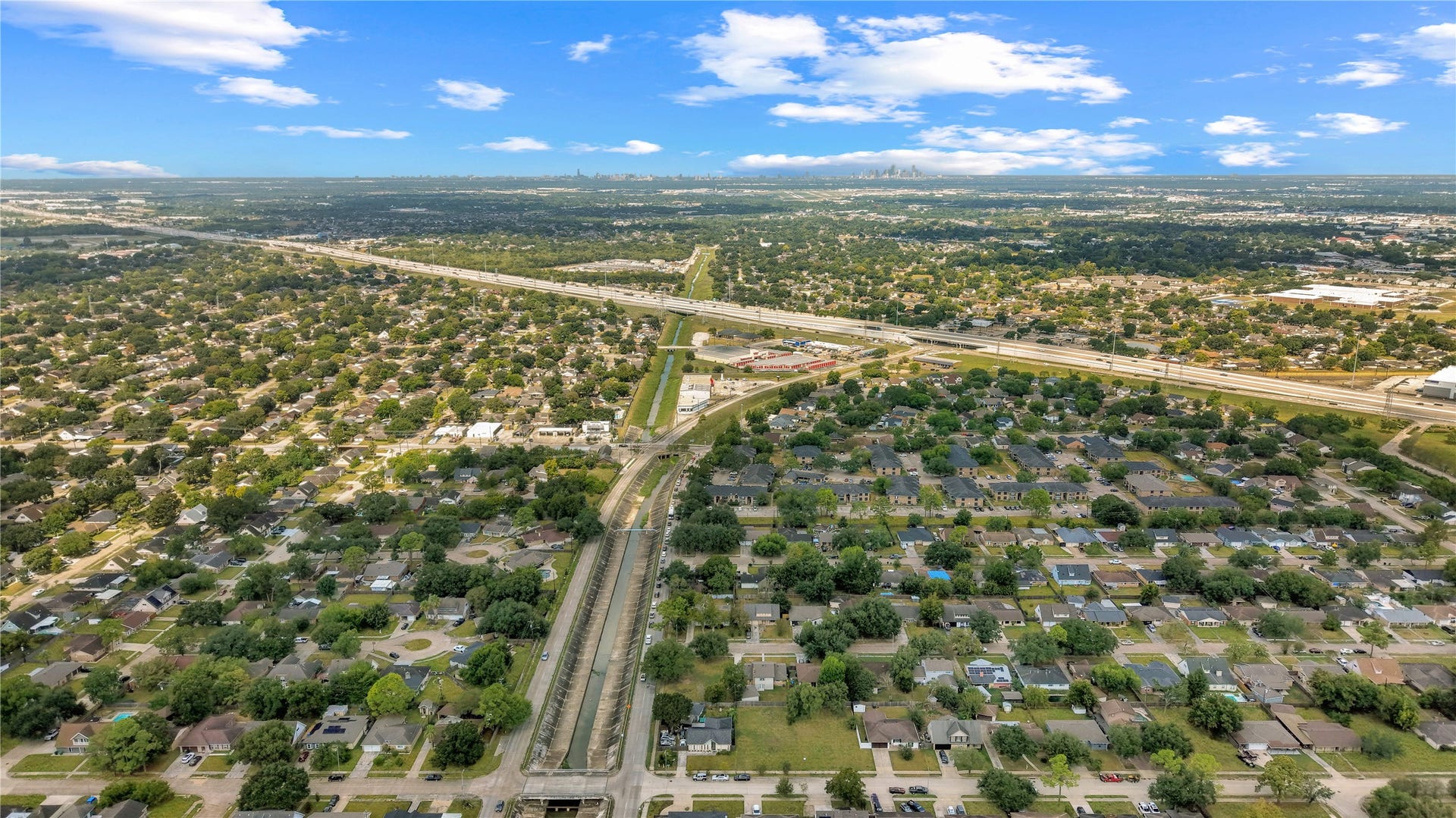 10906 Sagecrest Lane, Houston, TX 77089 10906 Sagecrest Lane, Houston, TX 77089