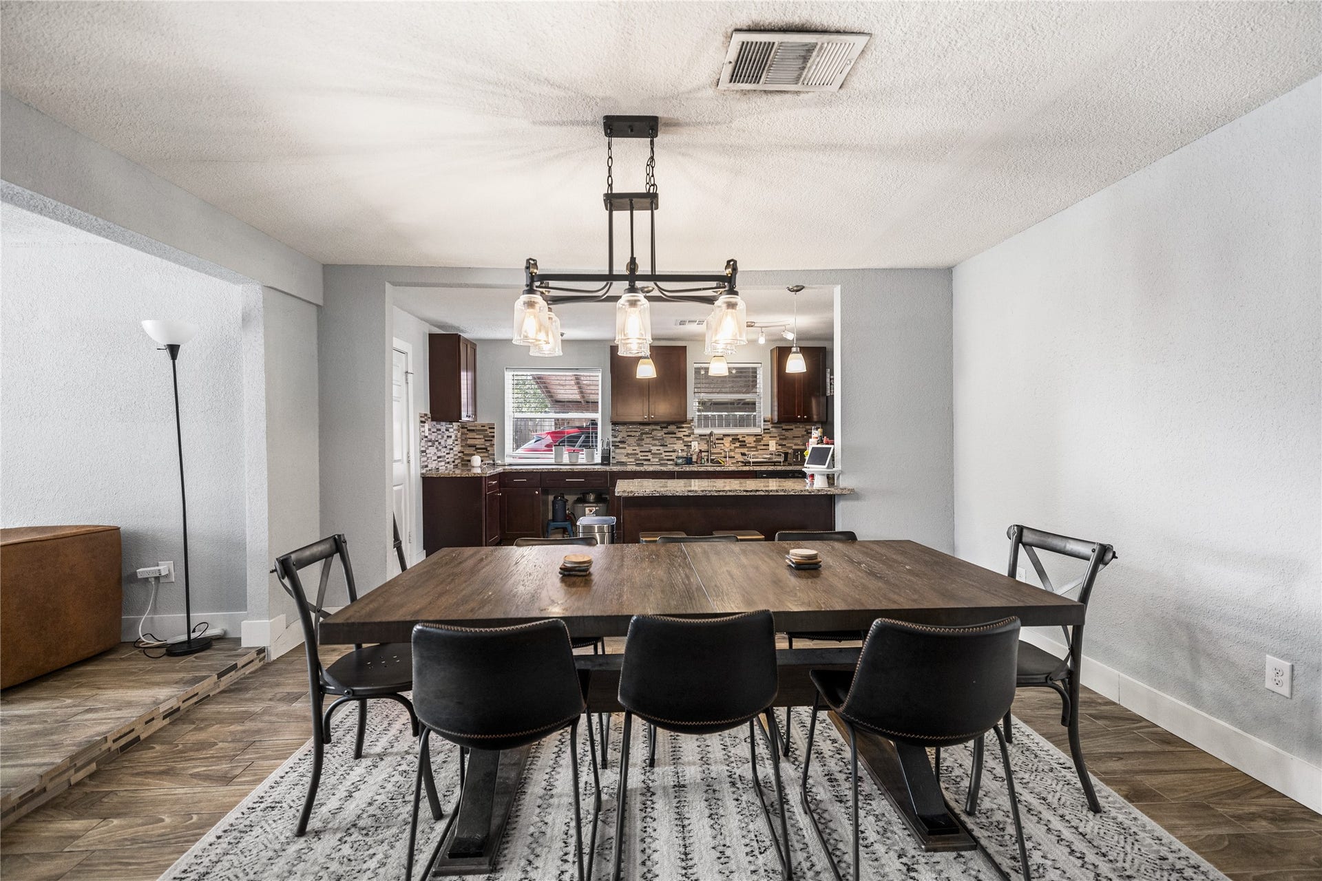 10906 Sagecrest Lane, Houston, TX 77089 10906 Sagecrest Lane, Houston, TX 77089