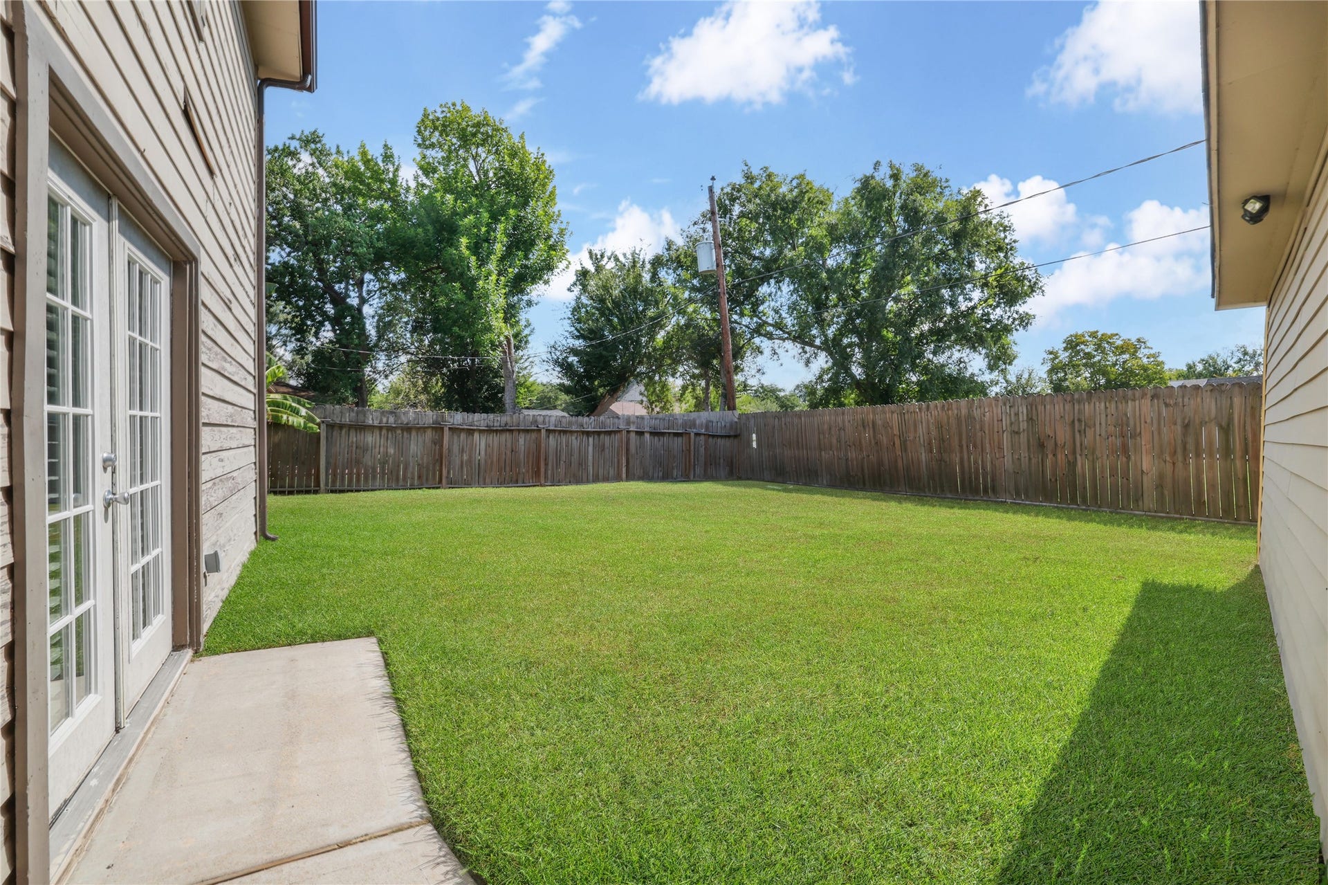 10906 Sagecrest Lane, Houston, TX 77089 10906 Sagecrest Lane, Houston, TX 77089
