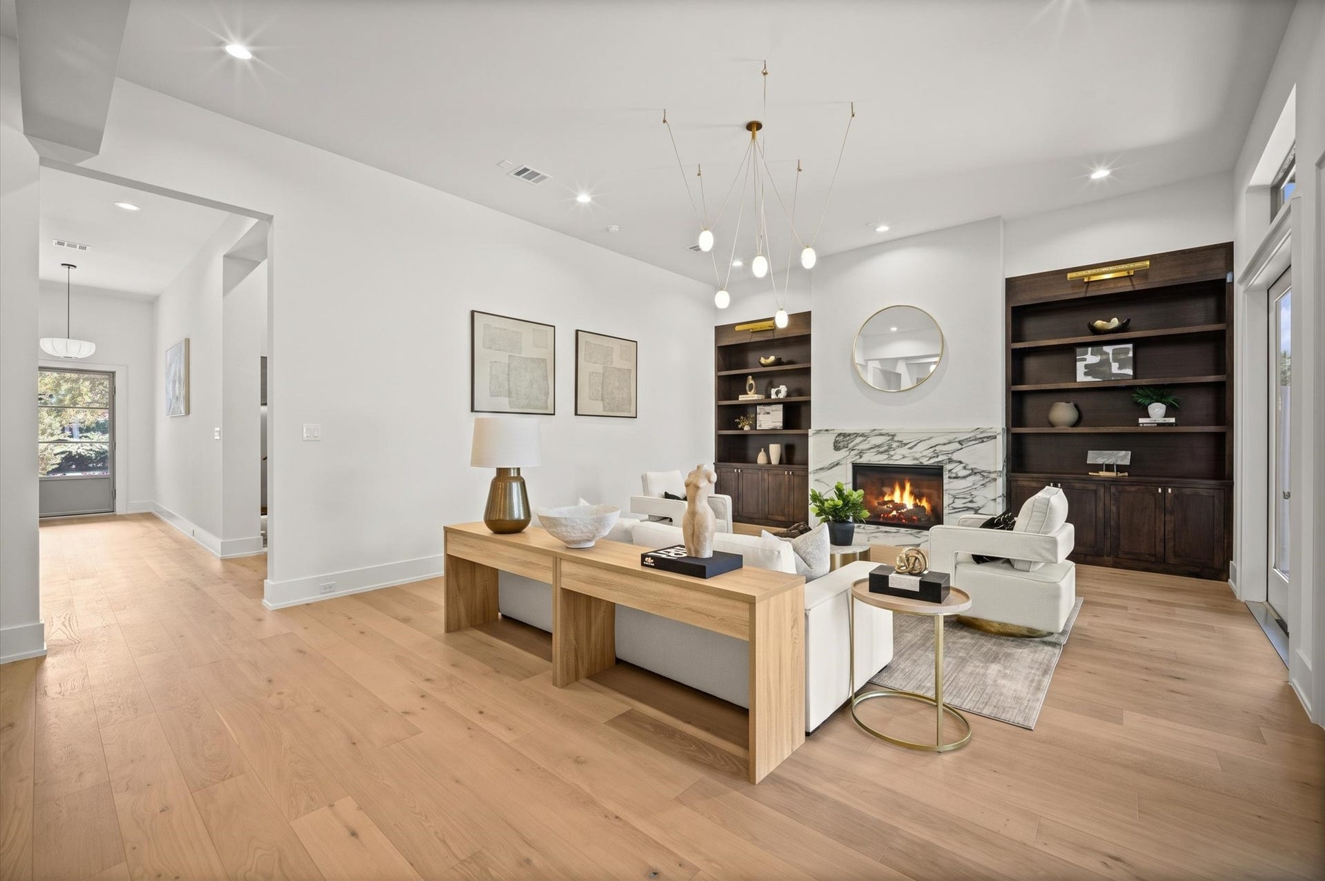 623 E 13th Street, Houston, TX 77008 623 E 13th Street, Houston, TX 77008