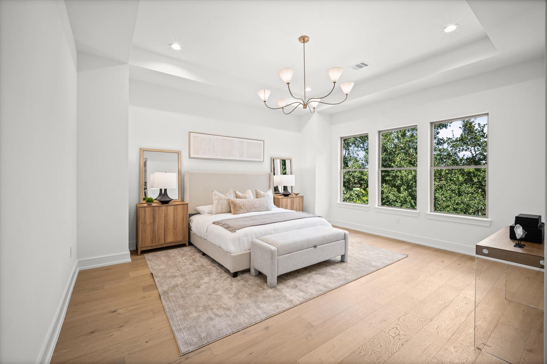 623 E 13th Street, Houston, TX 77008 623 E 13th Street, Houston, TX 77008