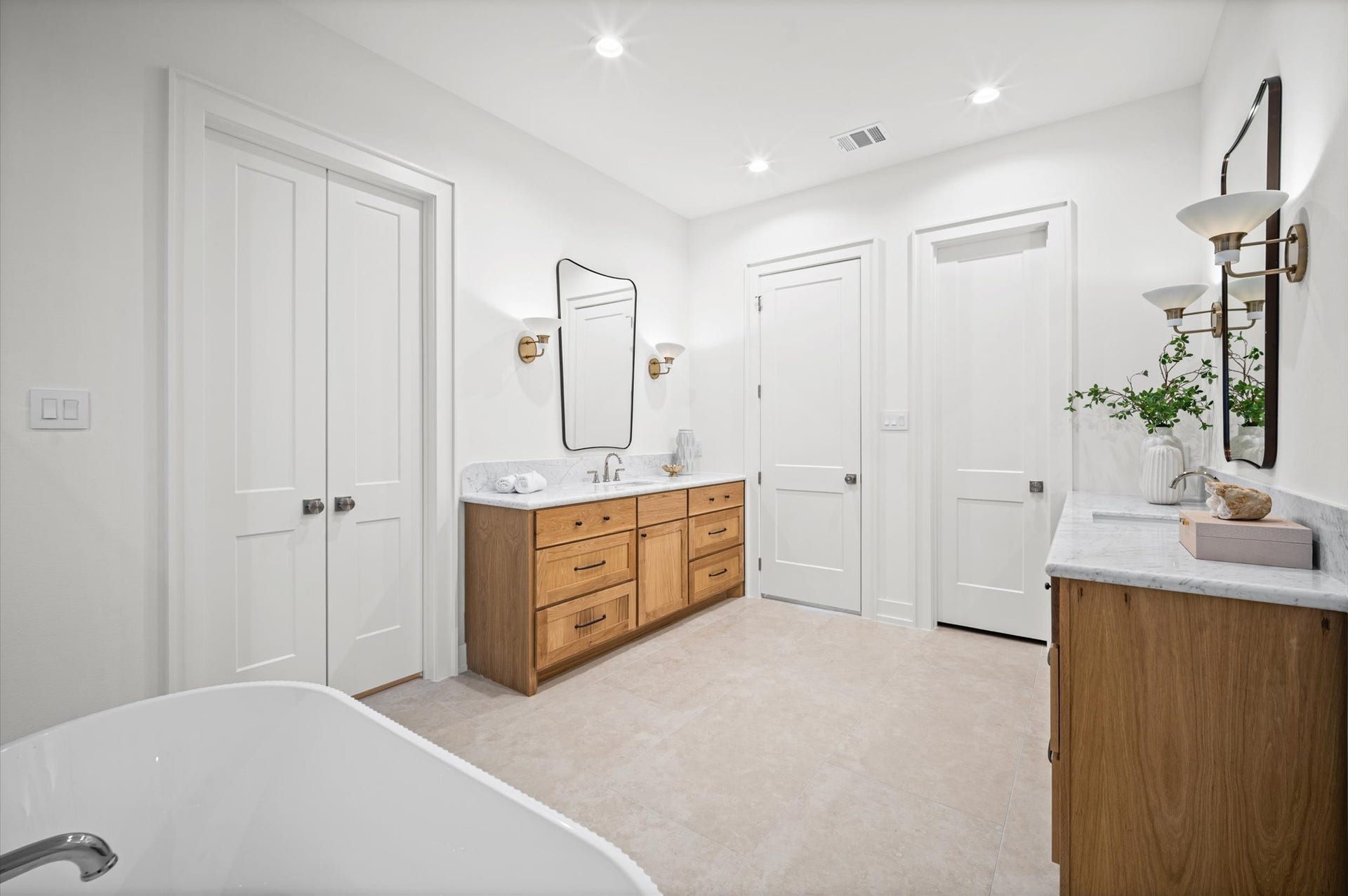 623 E 13th Street, Houston, TX 77008 623 E 13th Street, Houston, TX 77008