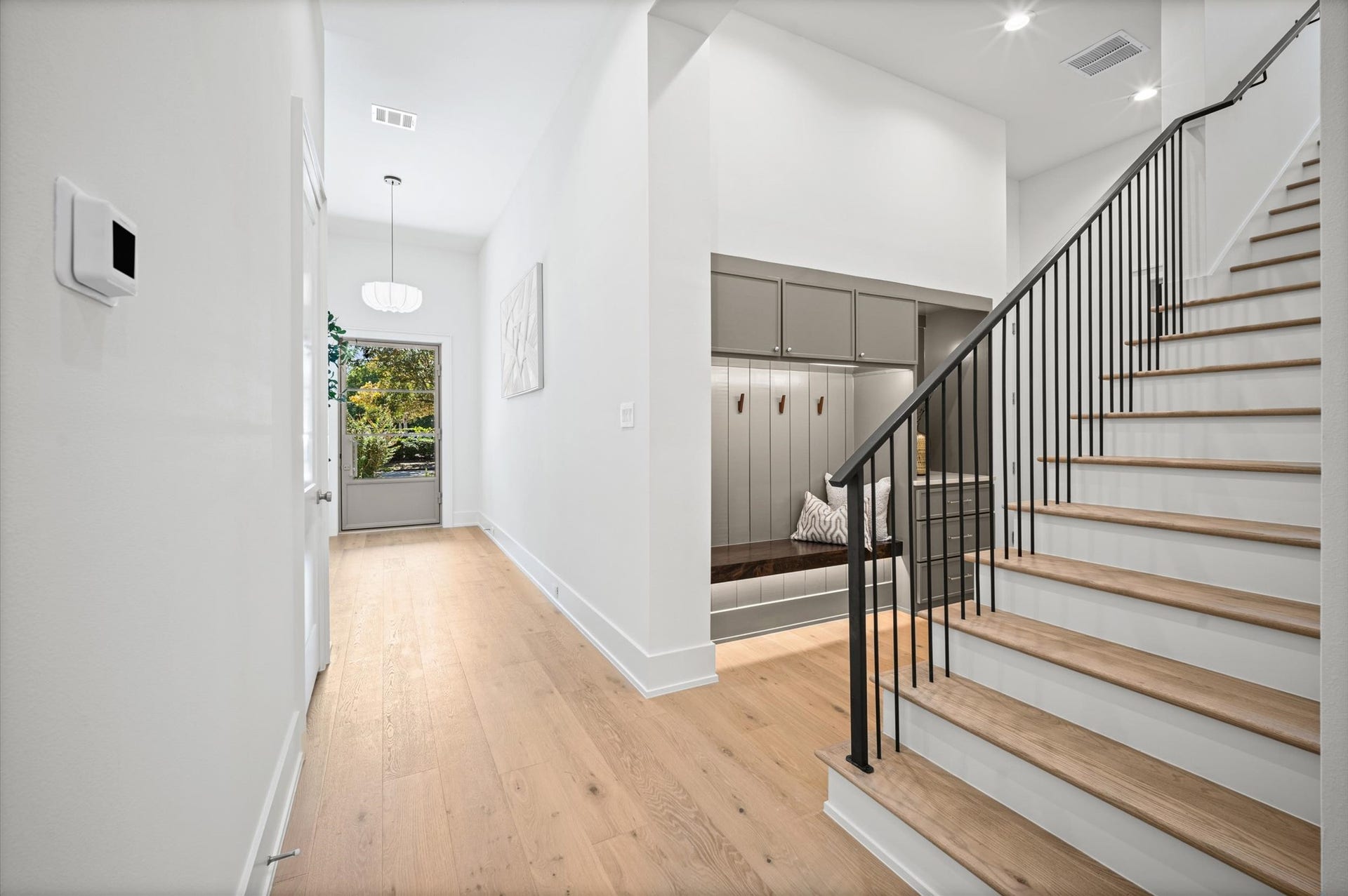 623 E 13th Street, Houston, TX 77008 623 E 13th Street, Houston, TX 77008