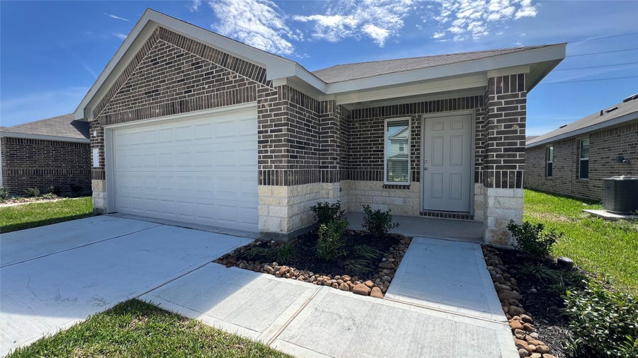 Property photo for 5434 Desert Glen Drive, Spring, TX