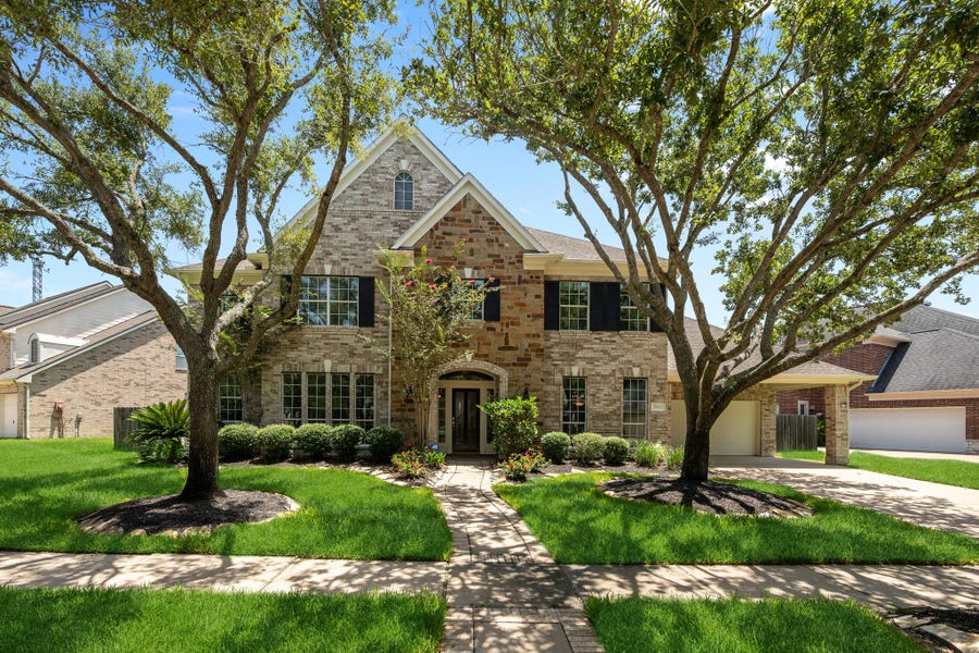 Property photo for 2903 Lacewood Court, Pearland, TX