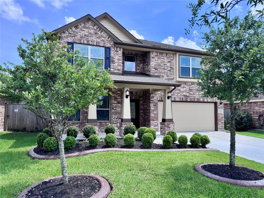 Property photo for 2938 Fox Ledge Court, Conroe, TX