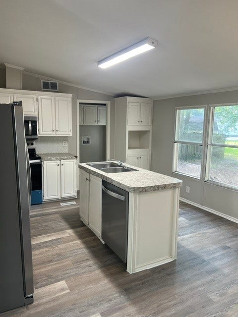 Dining Room/Kitchen View