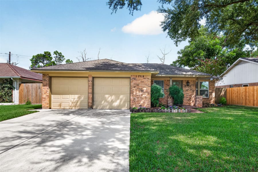 Property photo for 4807 Fairdale Street, Pasadena, TX