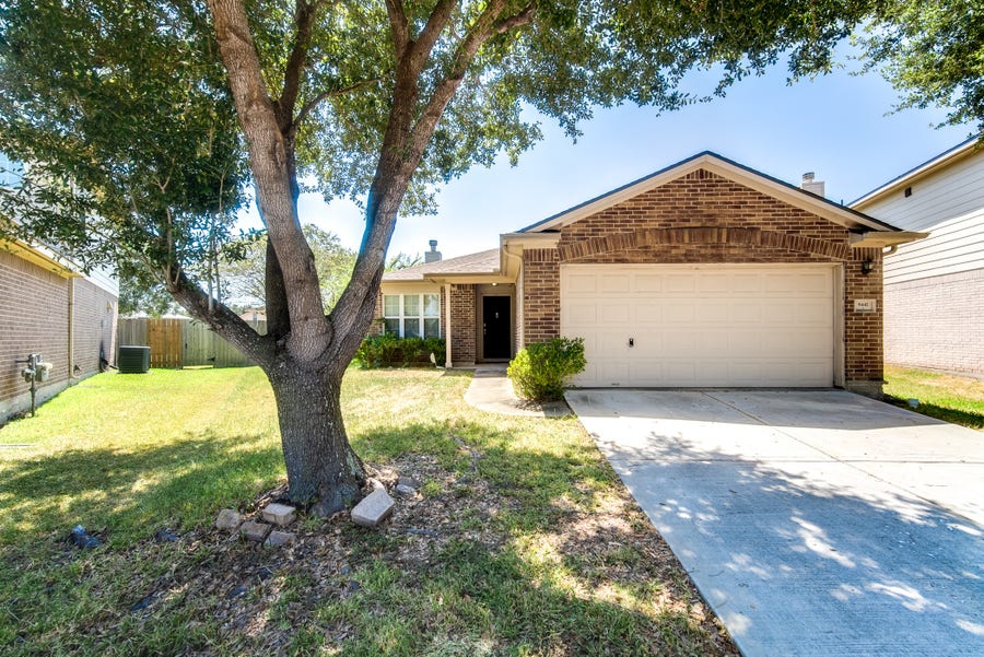 Property photo for 8442 Rollins Bend Lane, Richmond, TX