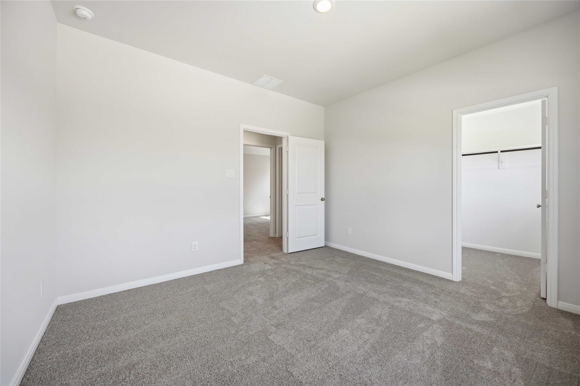2826 River Juniper Lane, Crosby, TX 77532