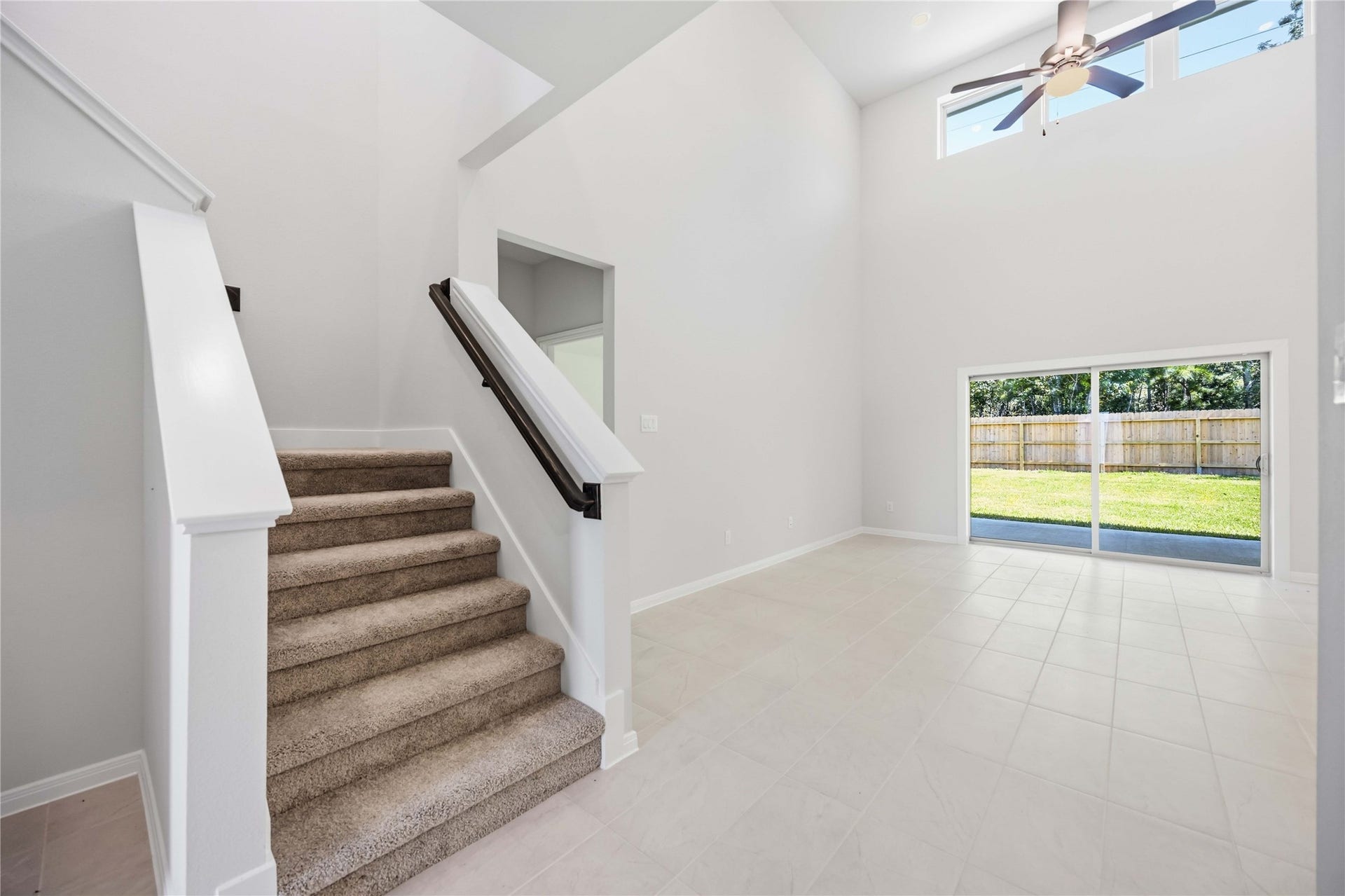 2826 River Juniper Lane, Crosby, TX 77532