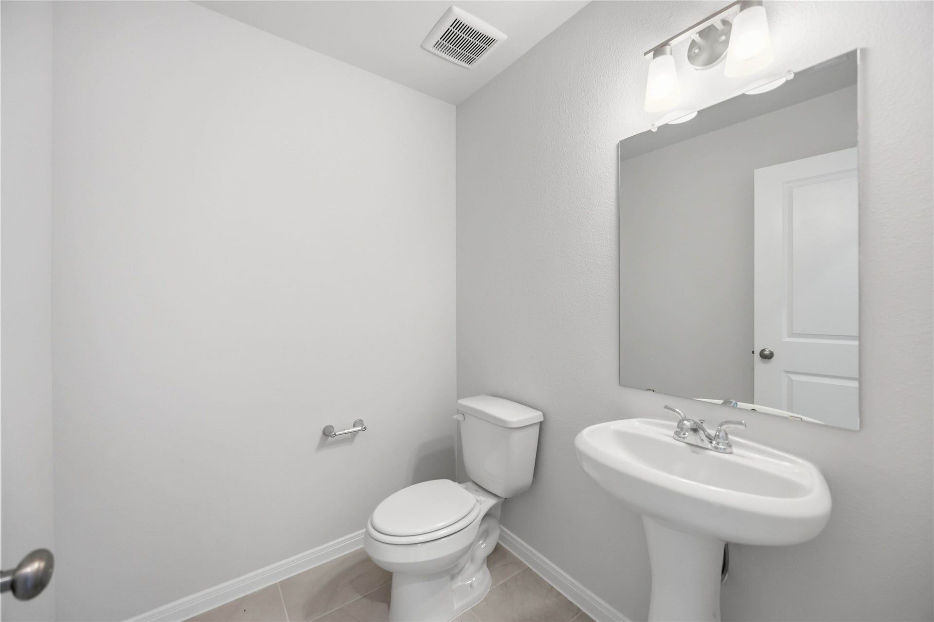 2826 River Juniper Lane, Crosby, TX 77532