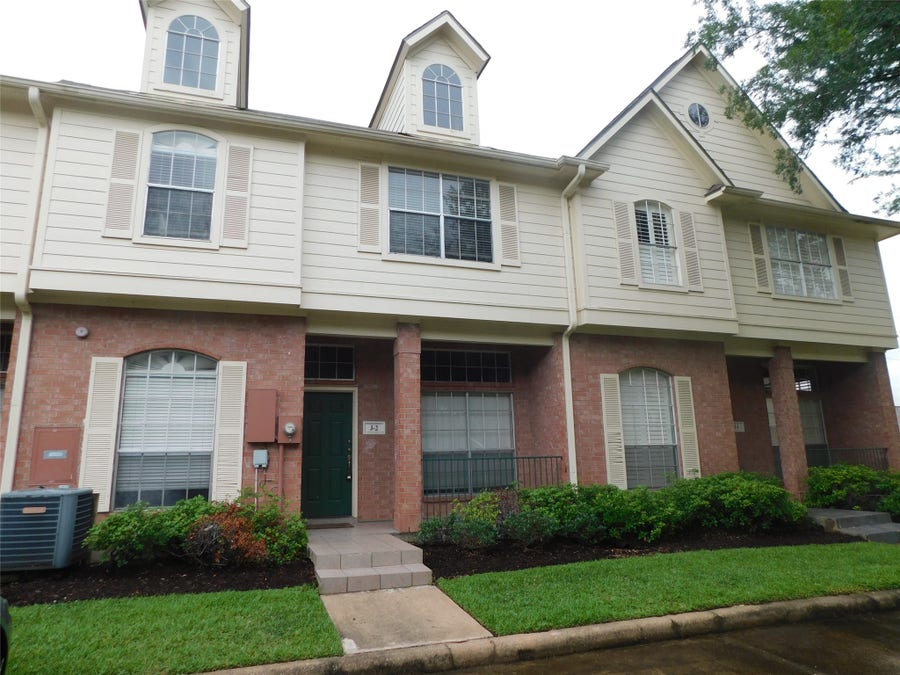 Property photo for 2710 Grants Lake Boulevard, #J2, Sugar Land, TX