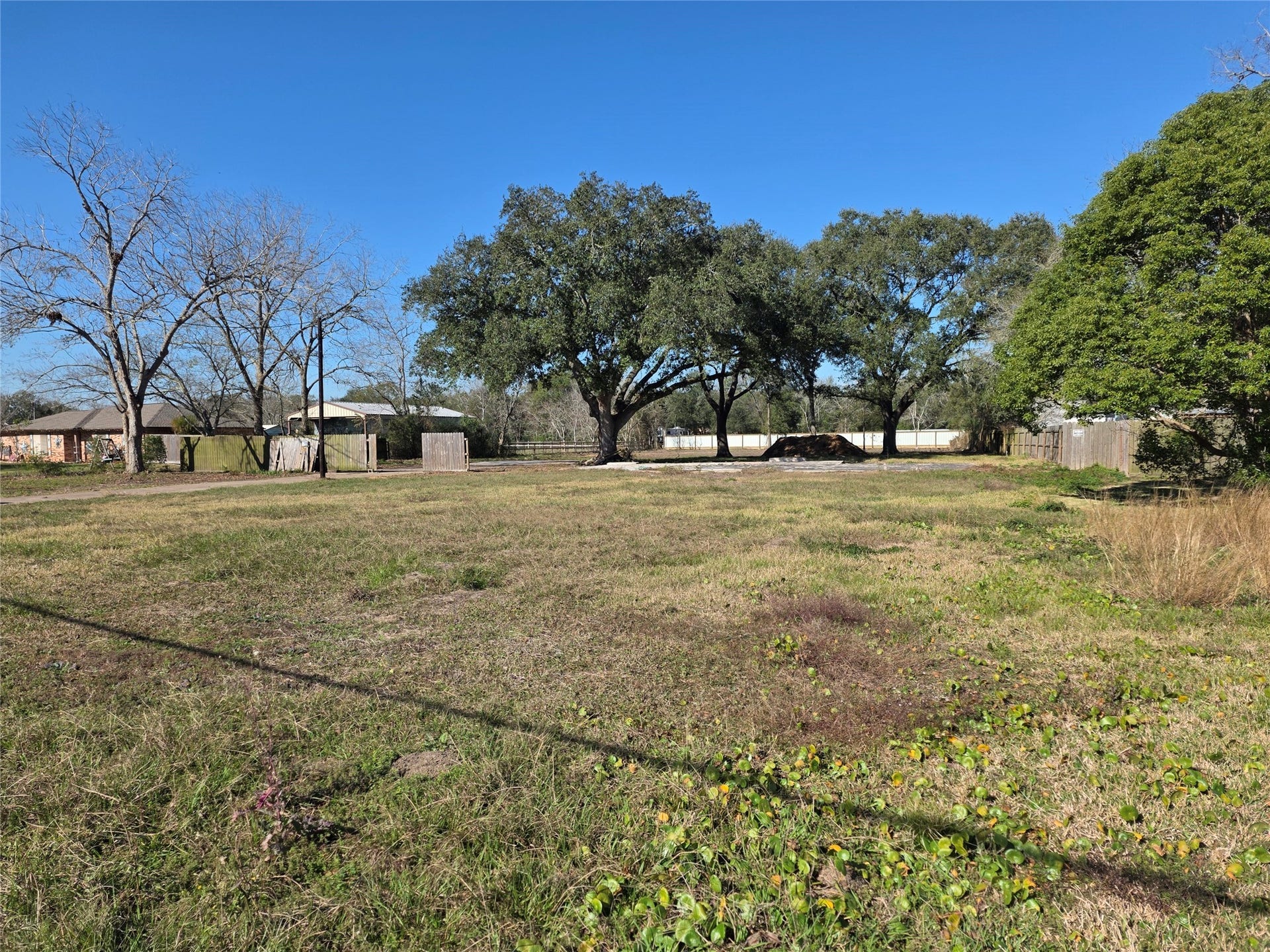 414 Gordy Road, Bacliff, TX 77518 414 Gordy Road, Bacliff, TX 77518