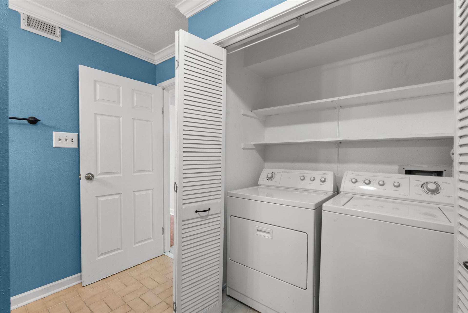 18515 Egret Bay Boulevard, #1103, Webster, TX 77058 18515 Egret Bay Boulevard, #1103, Webster, TX 77058