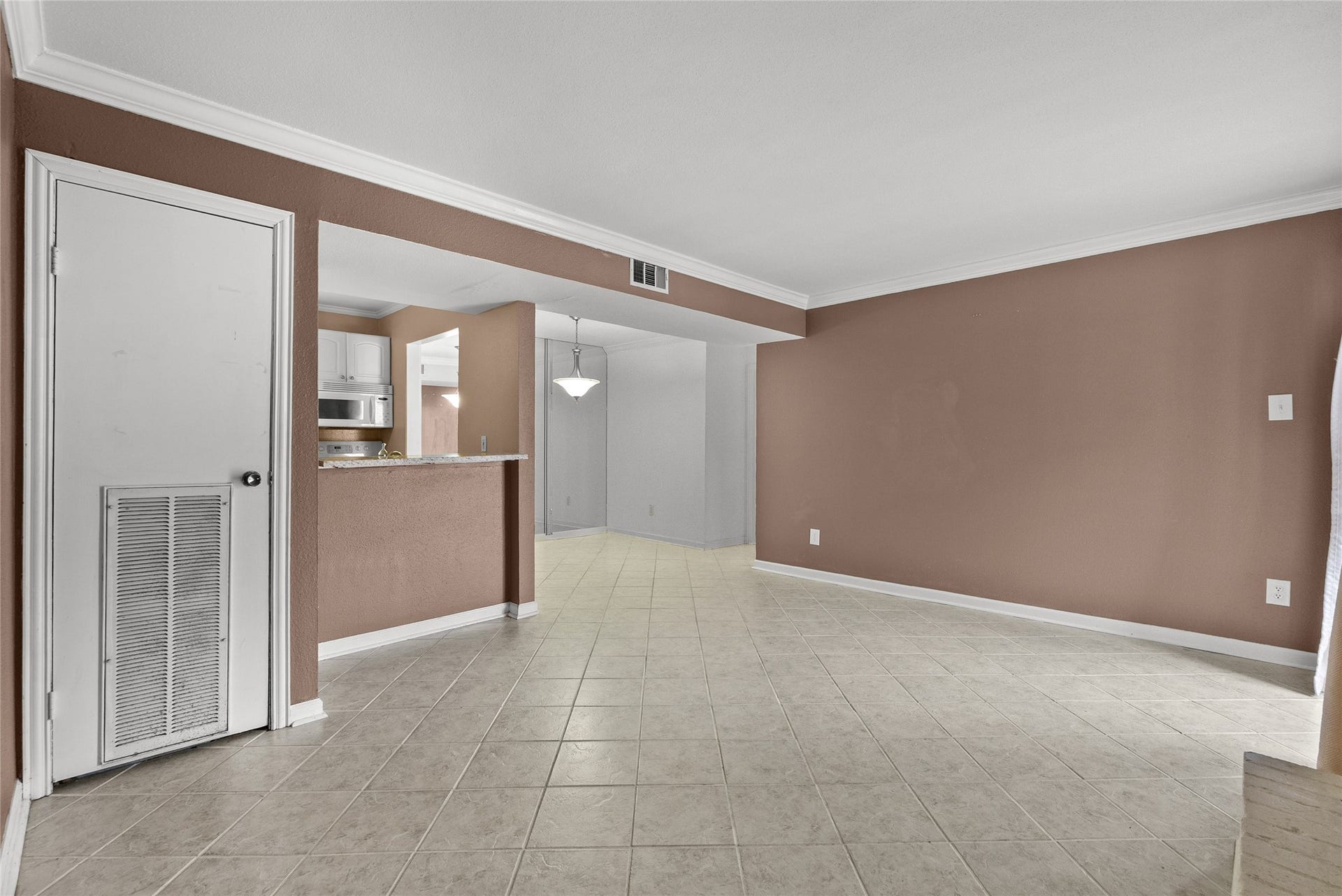 18515 Egret Bay Boulevard, #1103, Webster, TX 77058 18515 Egret Bay Boulevard, #1103, Webster, TX 77058