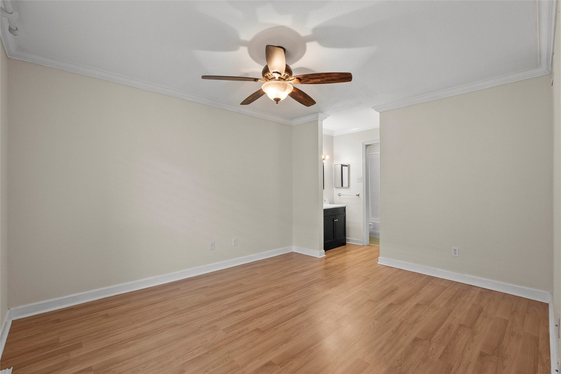 18515 Egret Bay Boulevard, #1103, Webster, TX 77058 18515 Egret Bay Boulevard, #1103, Webster, TX 77058