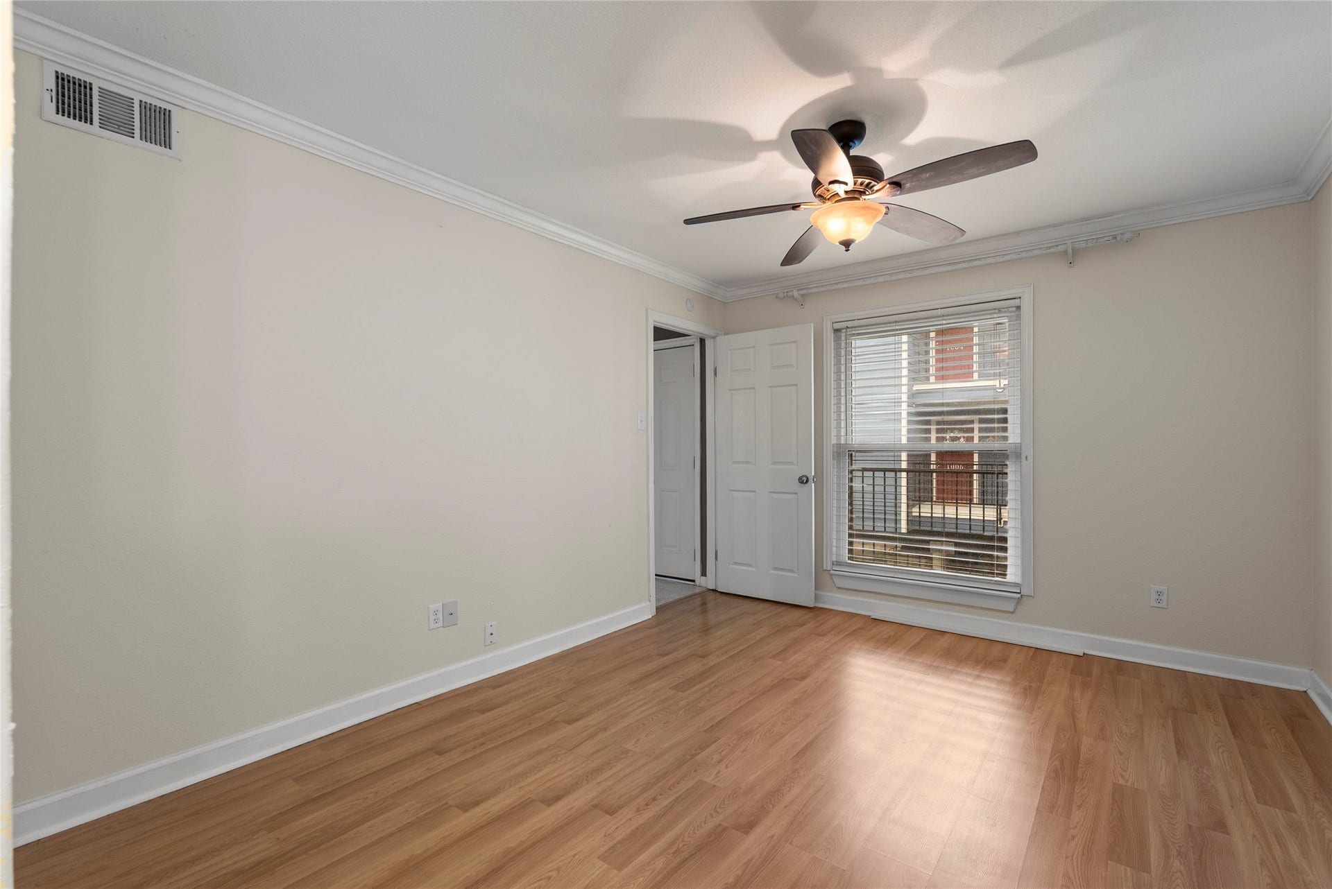 18515 Egret Bay Boulevard, #1103, Webster, TX 77058 18515 Egret Bay Boulevard, #1103, Webster, TX 77058