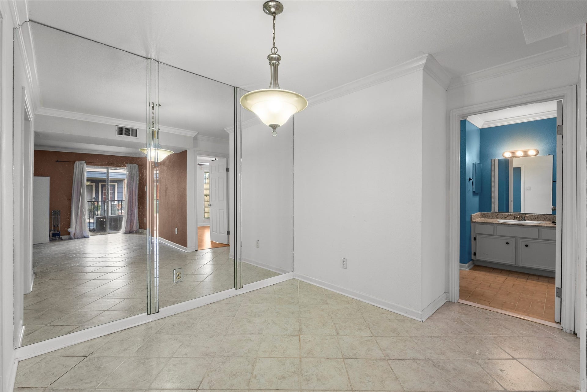 18515 Egret Bay Boulevard, #1103, Webster, TX 77058 18515 Egret Bay Boulevard, #1103, Webster, TX 77058