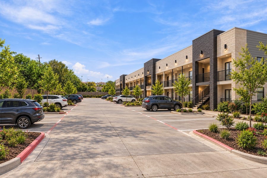 Property photo for 3430 Rockyridge Drive, Houston, TX
