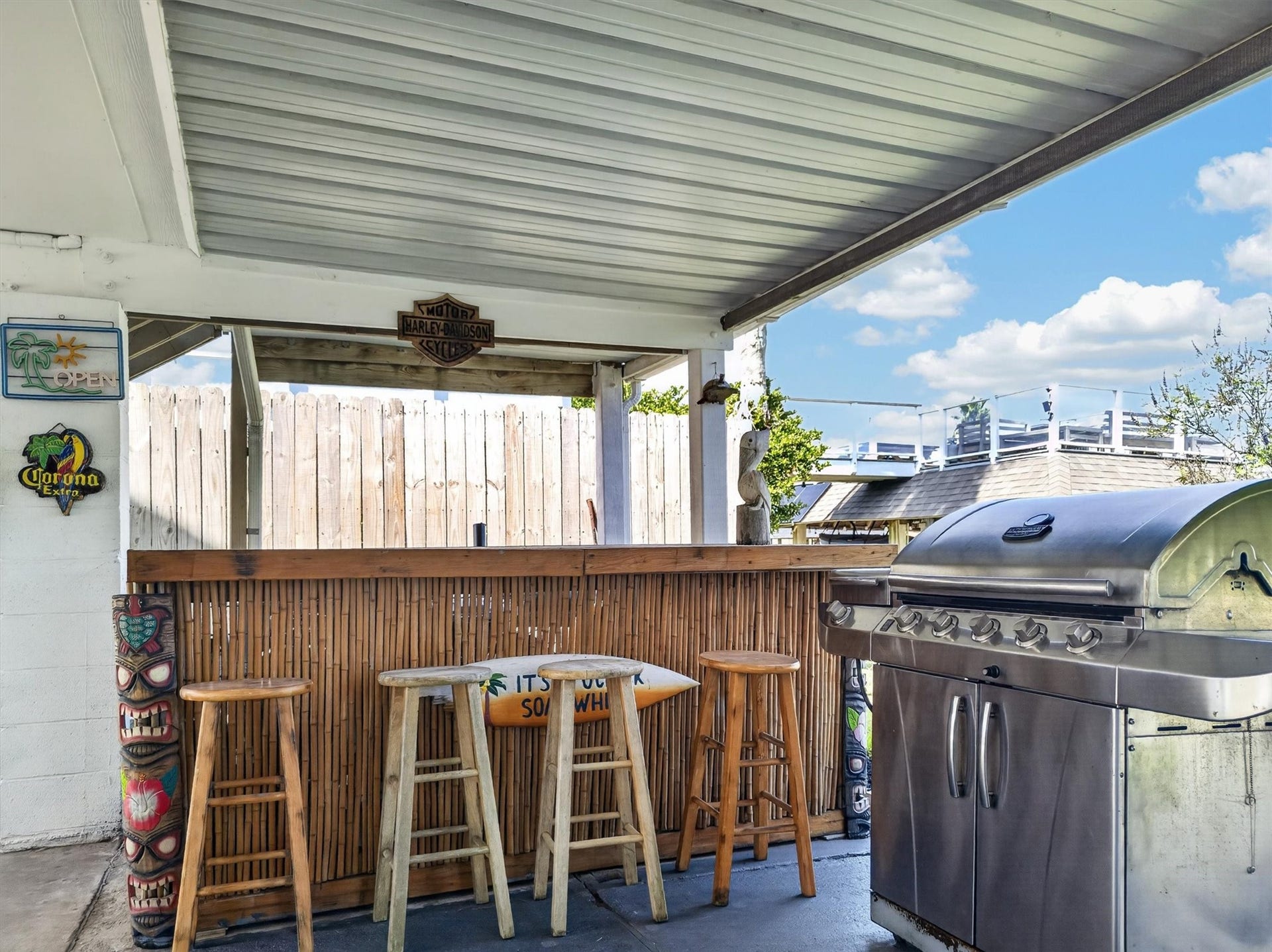 615 Warsaw Street, Bayou Vista, TX 77563 615 Warsaw Street, Bayou Vista, TX 77563