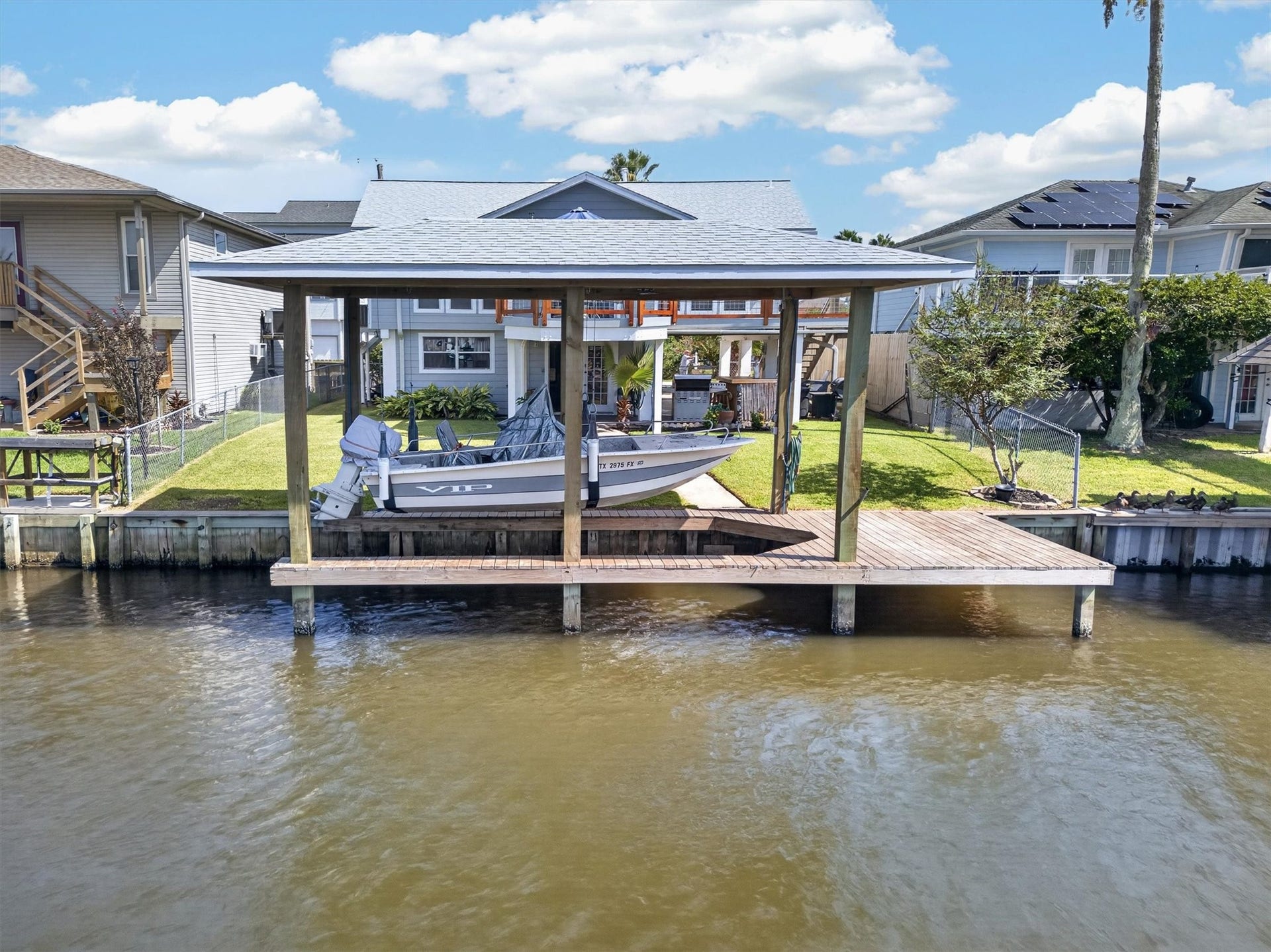 615 Warsaw Street, Bayou Vista, TX 77563 615 Warsaw Street, Bayou Vista, TX 77563
