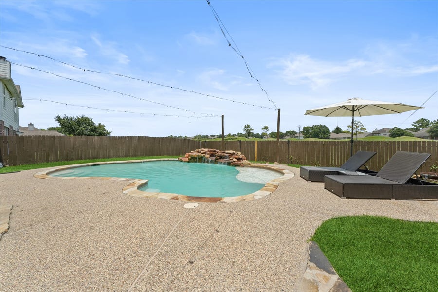 Property photo for 10522 Badger Canyon Drive, Houston, TX