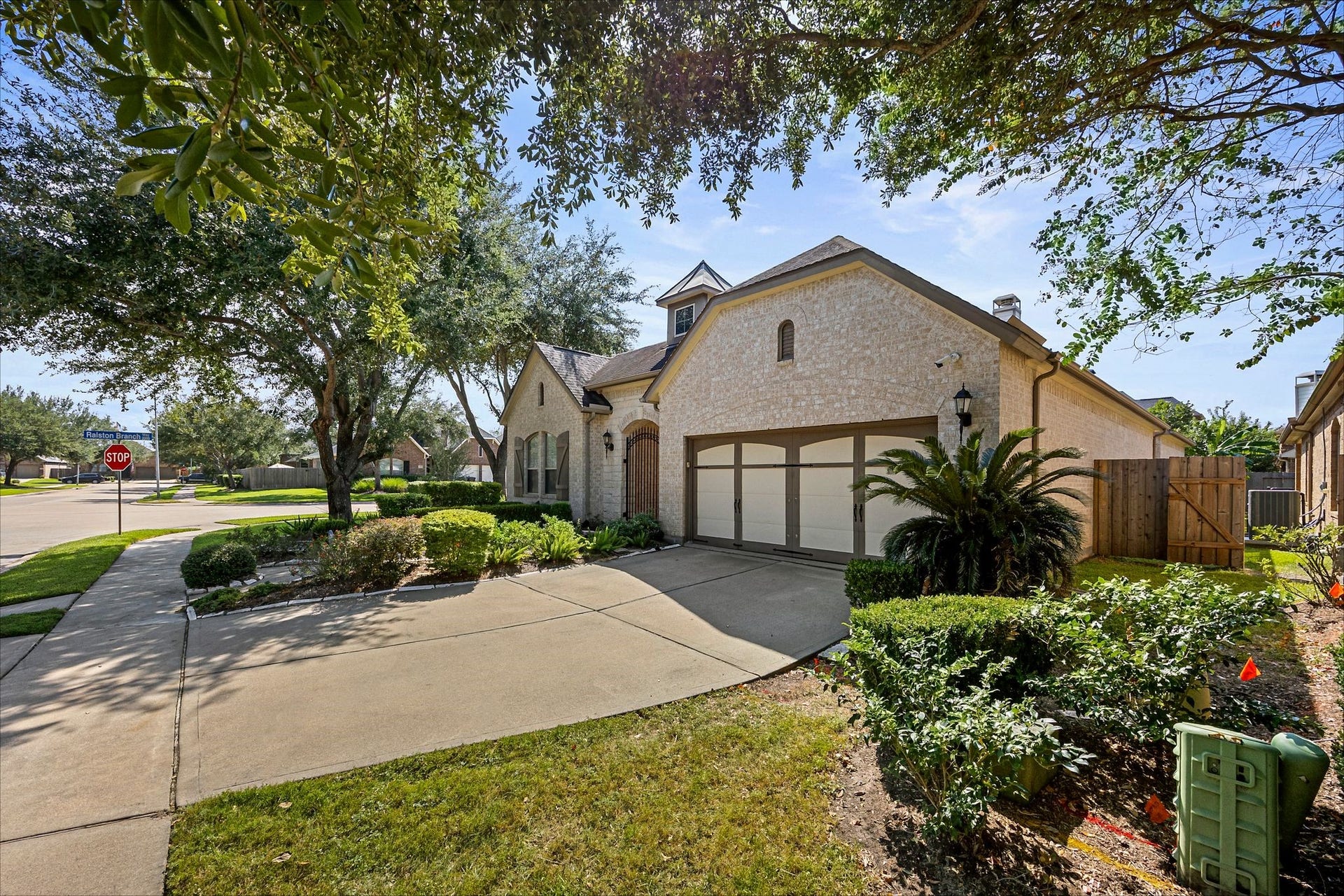 6518 Dallerton st, Sugar Land, TX 77479 6518 Dallerton st, Sugar Land, TX 77479