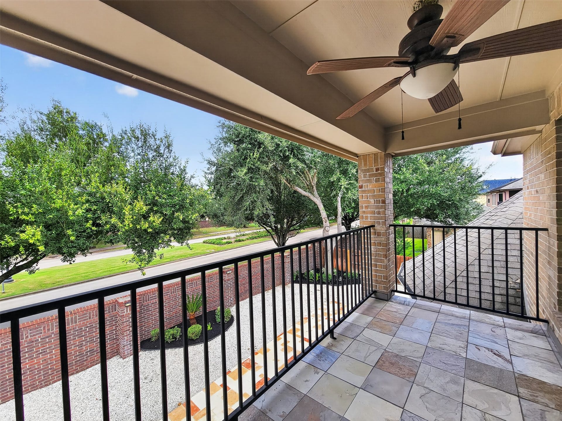 6911 Gossamer Lane, Sugar Land, TX 77479 6911 Gossamer Lane, Sugar Land, TX 77479