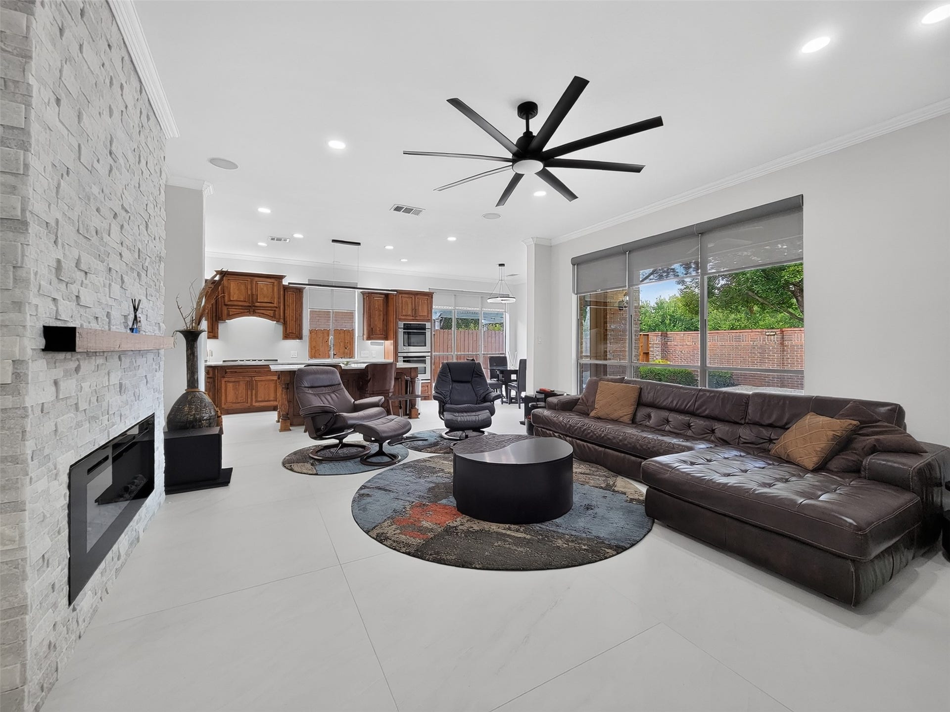 6911 Gossamer Lane, Sugar Land, TX 77479 6911 Gossamer Lane, Sugar Land, TX 77479