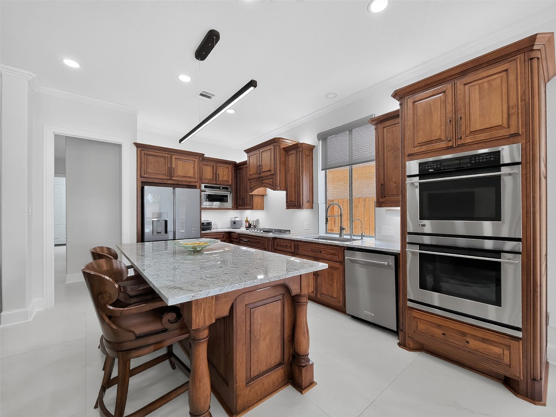 6911 Gossamer Lane, Sugar Land, TX 77479 6911 Gossamer Lane, Sugar Land, TX 77479