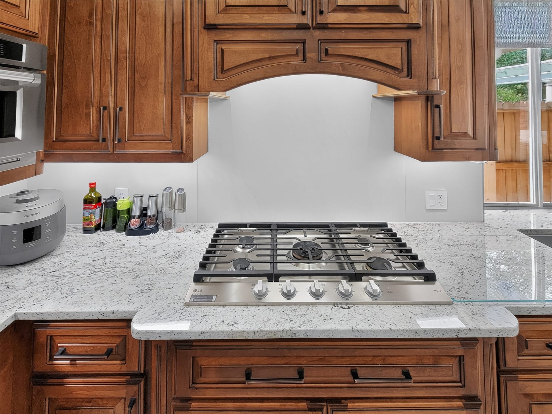 6911 Gossamer Lane, Sugar Land, TX 77479 6911 Gossamer Lane, Sugar Land, TX 77479