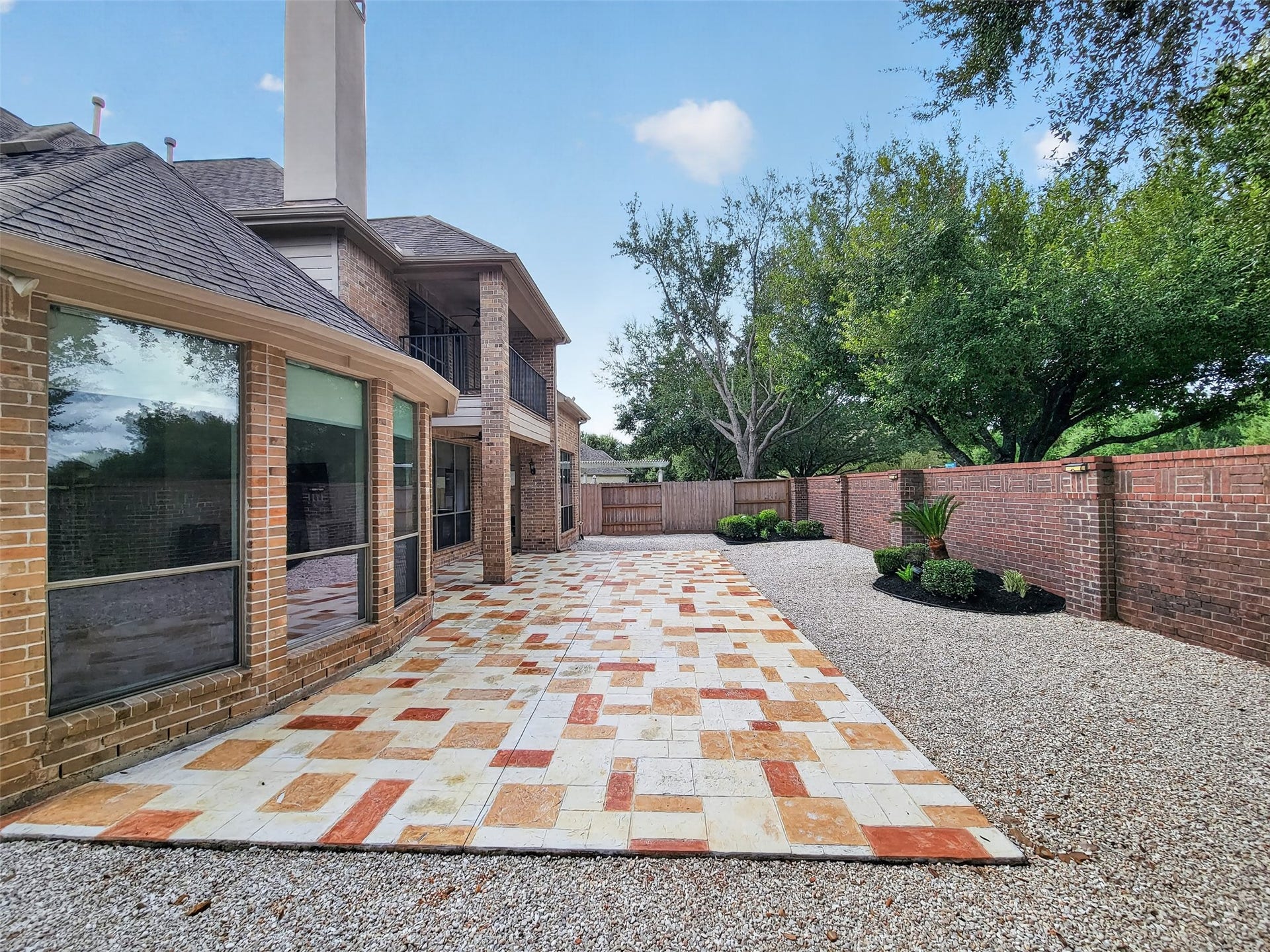 6911 Gossamer Lane, Sugar Land, TX 77479 6911 Gossamer Lane, Sugar Land, TX 77479