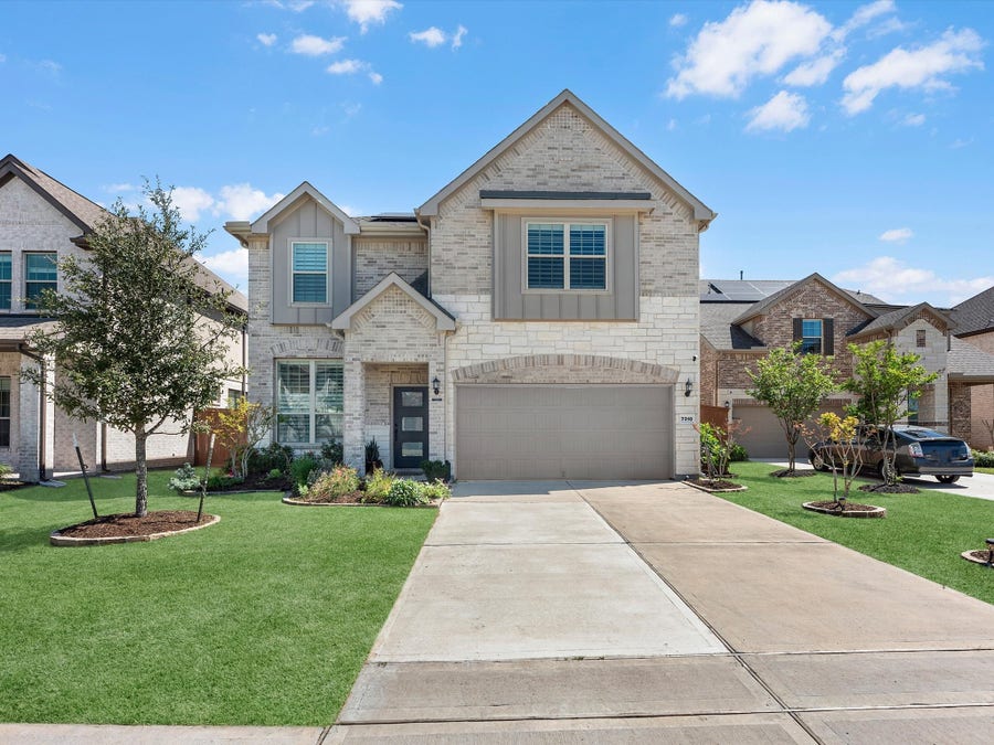 Property photo for 7310 Kingbird Cove Court, Katy, TX