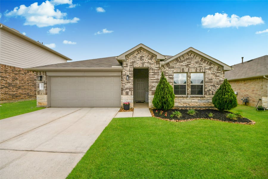 Property photo for 13973 LEIGH LAKE LN, Conroe, TX