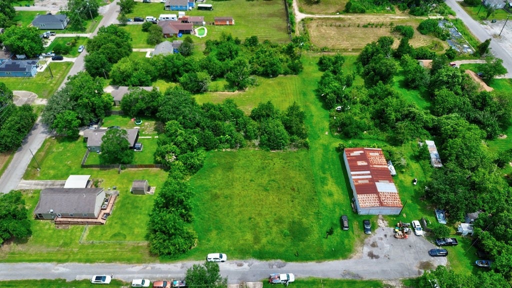 TBD Beyris Street, La Marque, TX 77568 TBD Beyris Street, La Marque, TX 77568