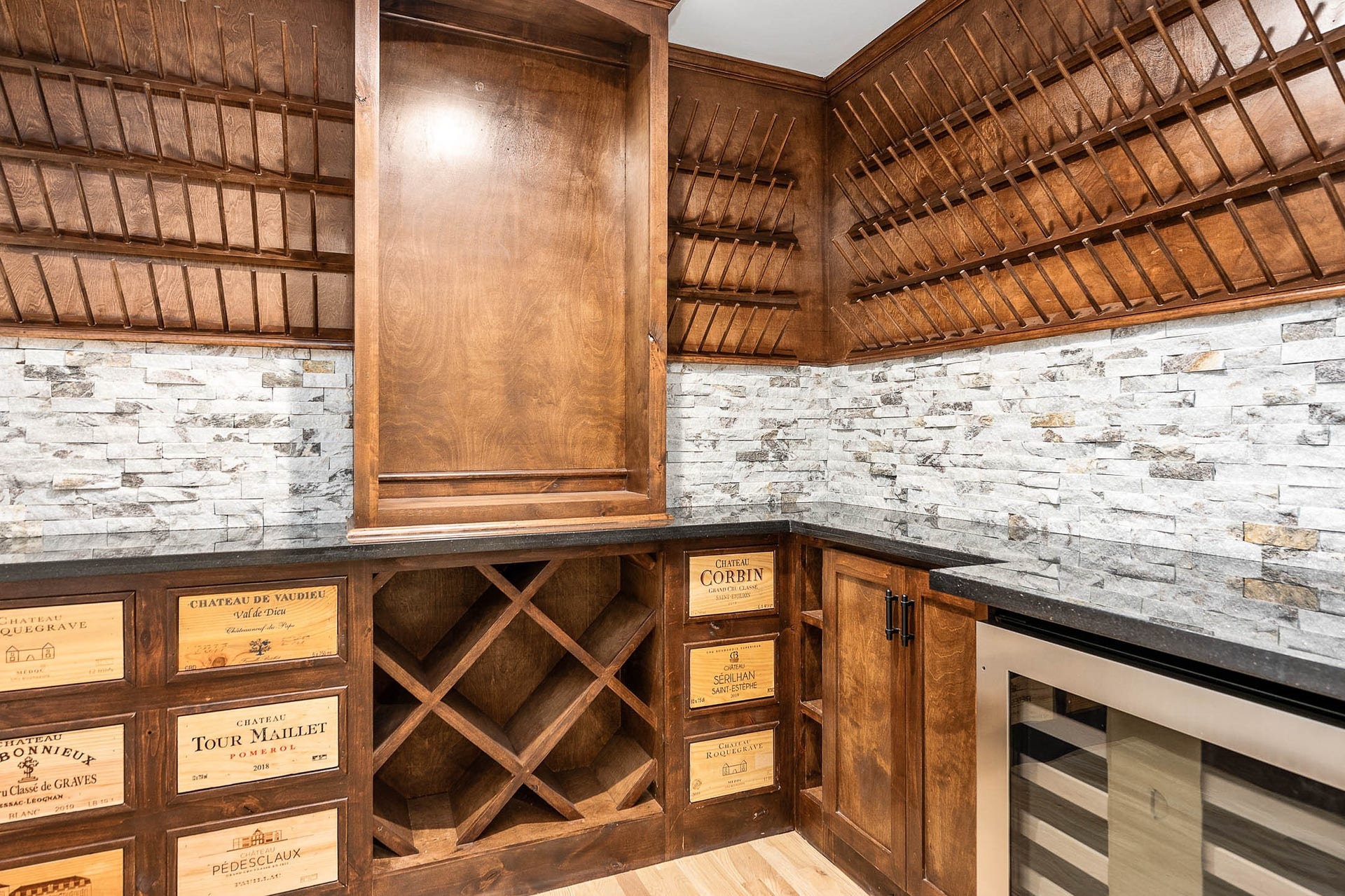 5702 Bayou Glen Road, Houston, TX 77057 5702 Bayou Glen Road, Houston, TX 77057